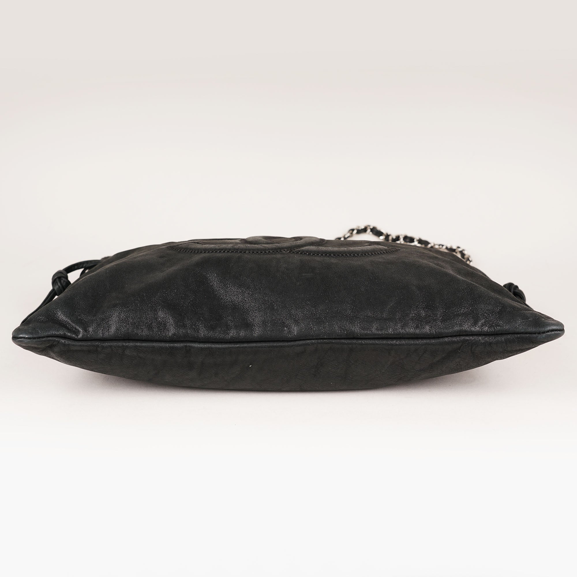 Cloth Bag - CHANEL - Affordable Luxury image