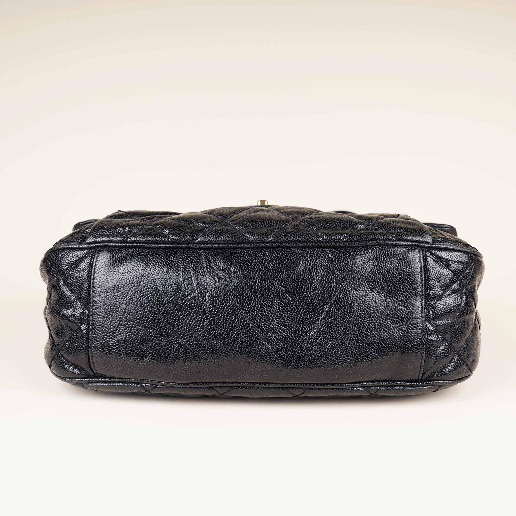 Coco Pleats Messenger Bag - CHANEL - Affordable Luxury image