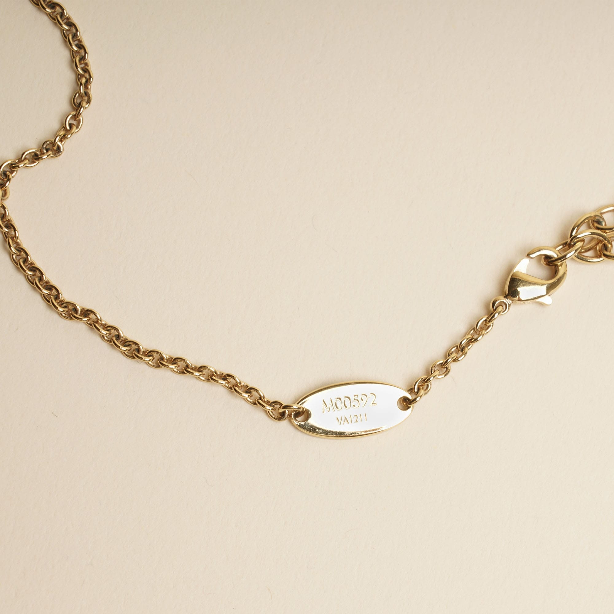 Collier Blooming Strass Necklace - LOUIS VUITTON - Affordable Luxury image