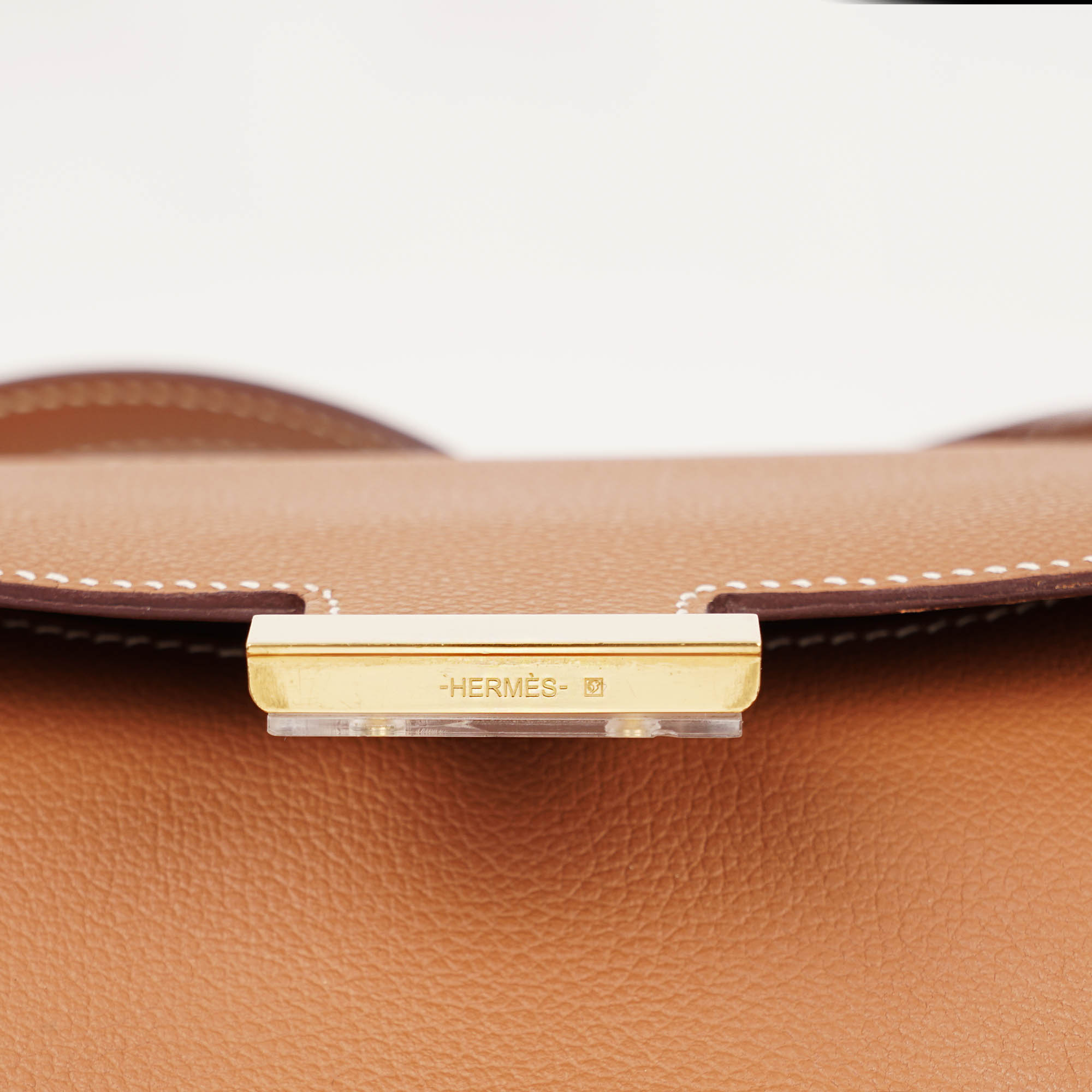 Constance 18 Shoulder Bag - HERMÈS - Affordable Luxury image