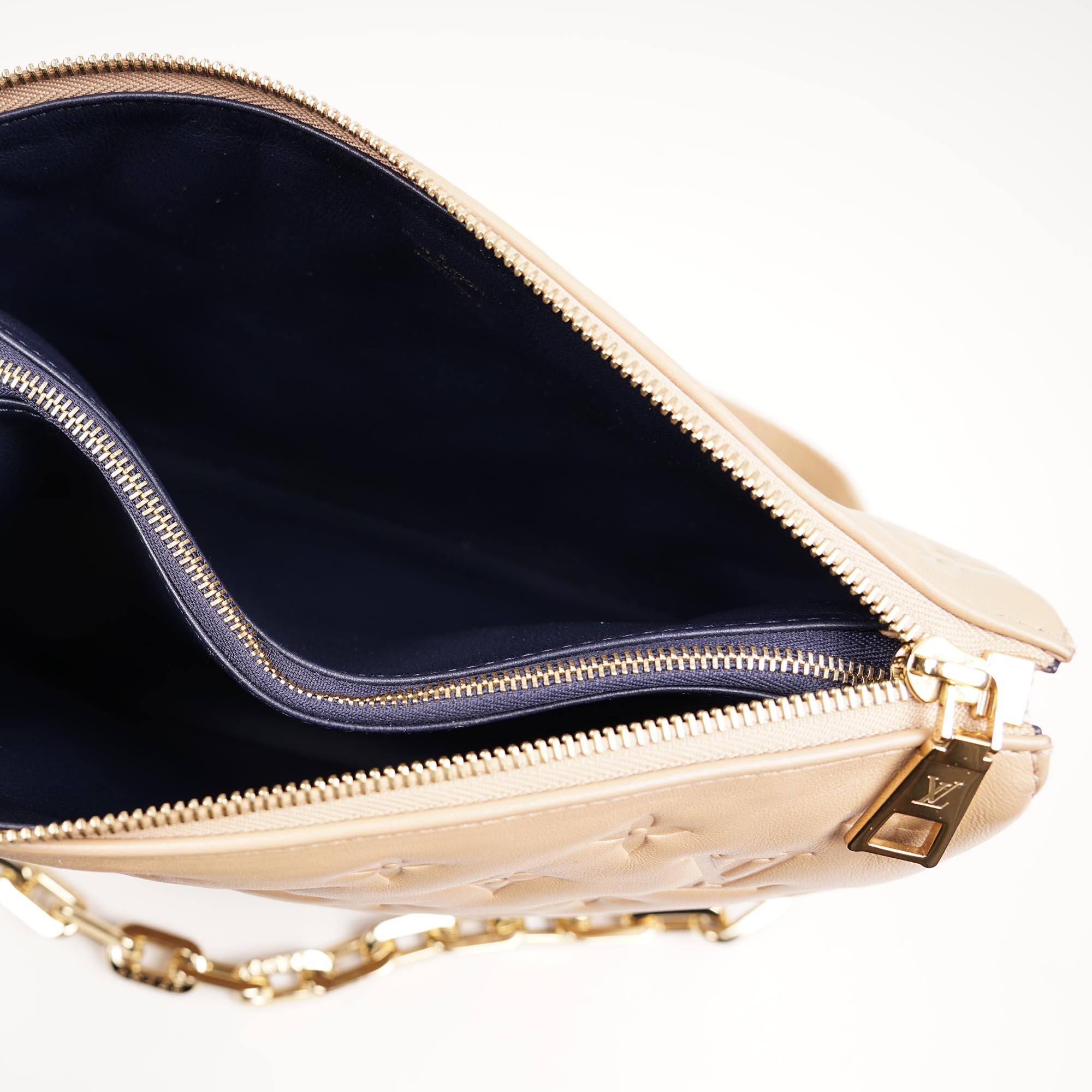 Coussin PM Bag - LOUIS VUITTON - Affordable Luxury image