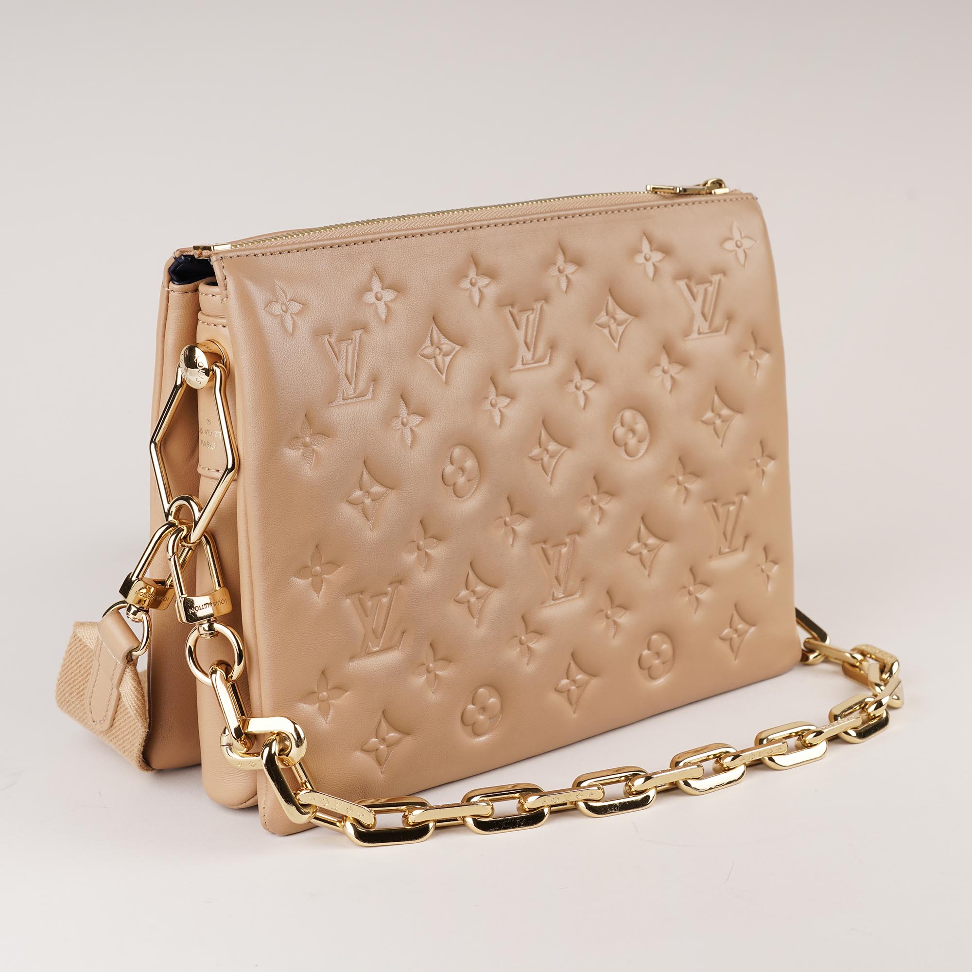 Coussin PM Bag - LOUIS VUITTON - Affordable Luxury image