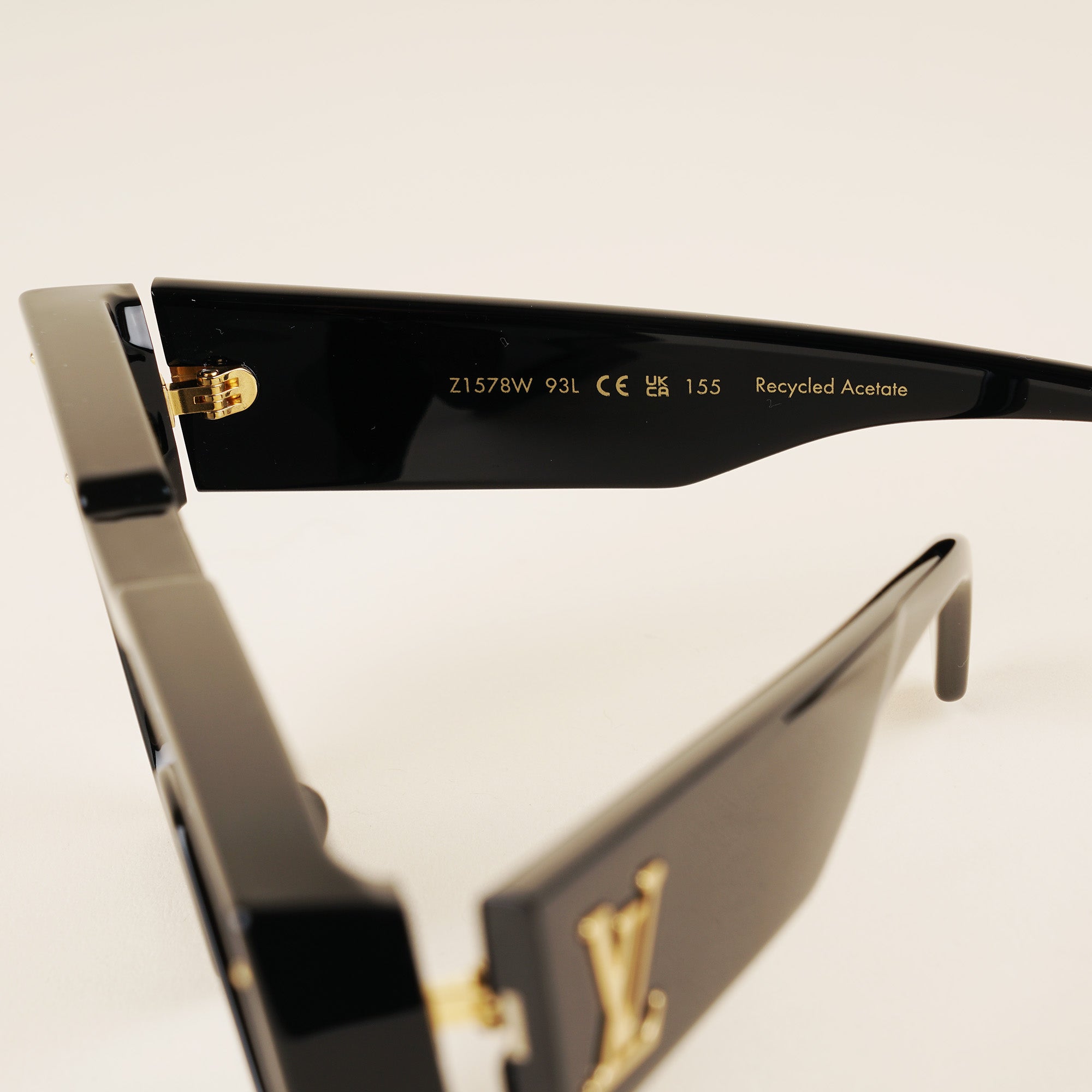 Cyclone Sunglasses - LOUIS VUITTON - Affordable Luxury image