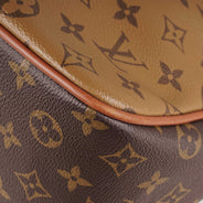 Dauphine Hobo Bag - LOUIS VUITTON - Affordable Luxury thumbnail image