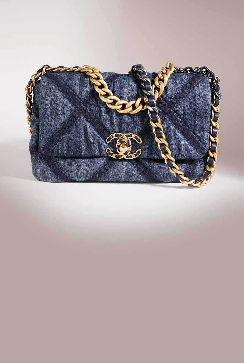 Neutral  palettes  for  spring hero image