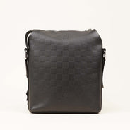 Discovery Messenger Bag - LOUIS VUITTON - Affordable Luxury thumbnail image