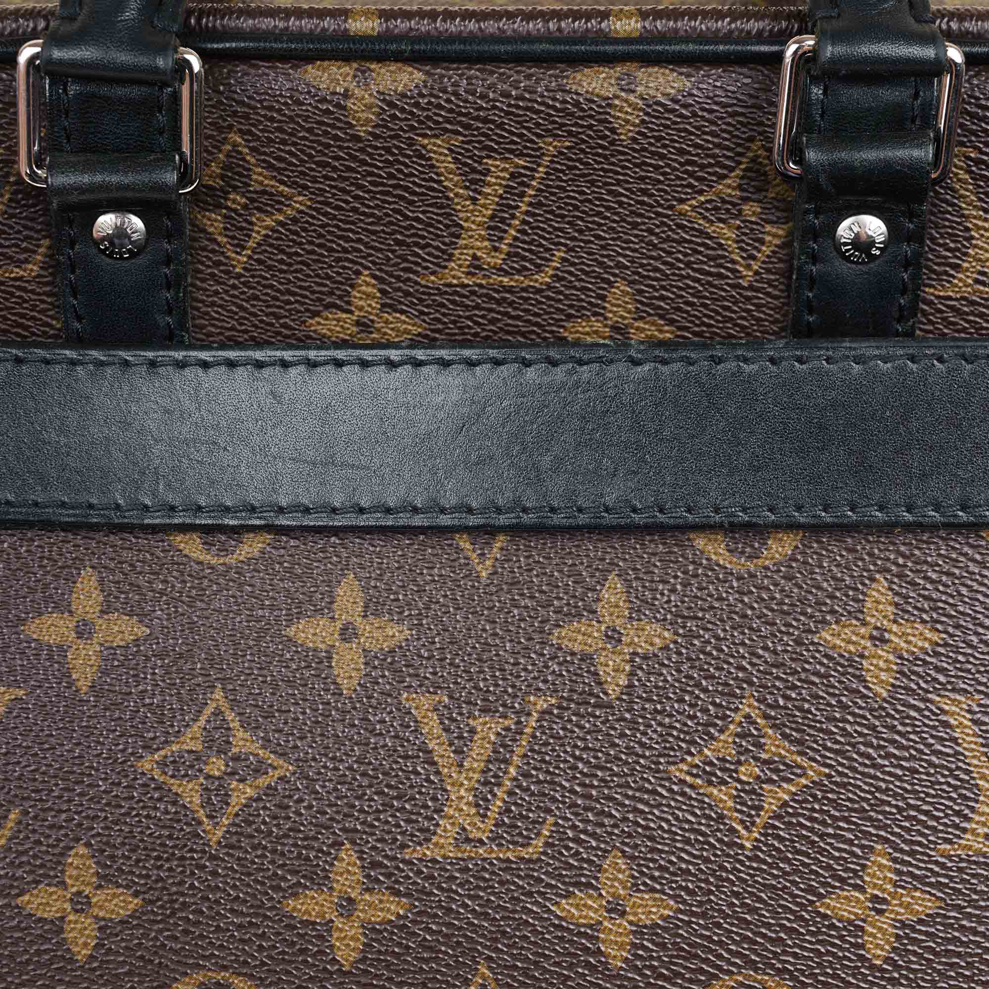 Documents GM Briefcase - LOUIS VUITTON - Affordable Luxury image