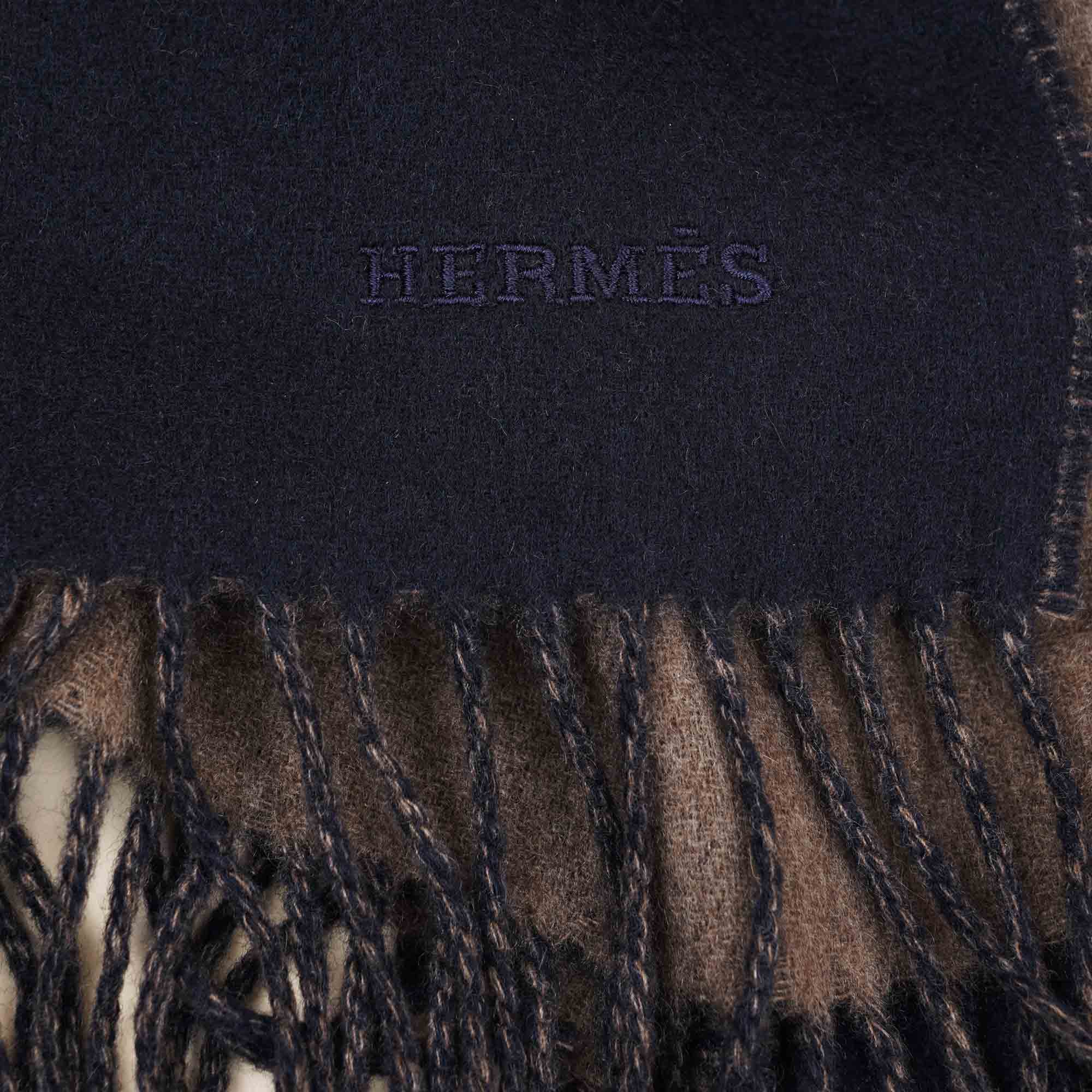 Double Face Cashmere Stole - HERMÈS - Affordable Luxury image