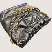 22 Handbag thumbnail image