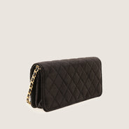 East West Full Flap - CHANEL - Affordable Luxury thumbnail image