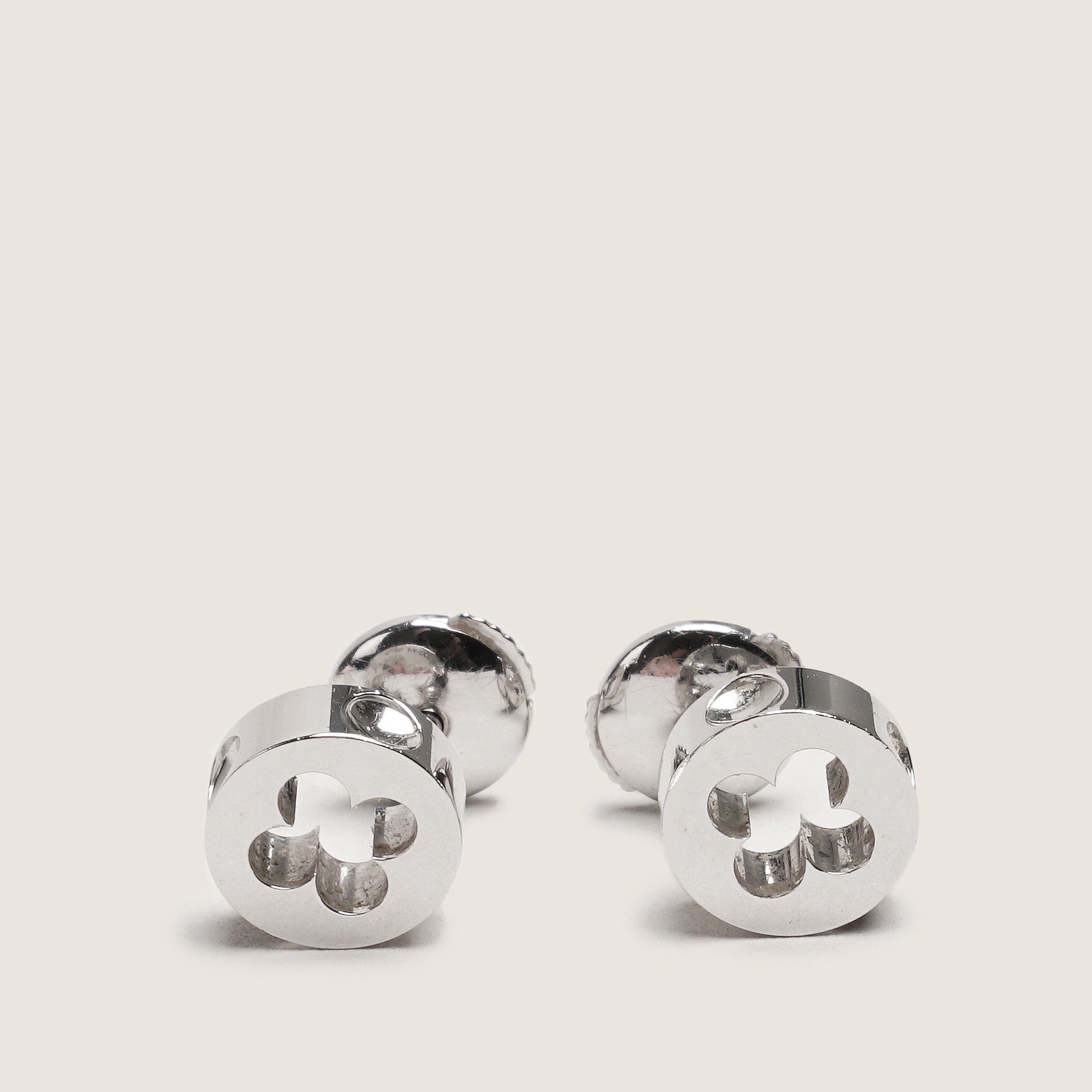 Empreinte Stud Earrings 18k White Gold - LOUIS VUITTON - Affordable Luxury