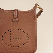 Evelyne 16 Shoulder Bag - HERMÈS - Affordable Luxury thumbnail image