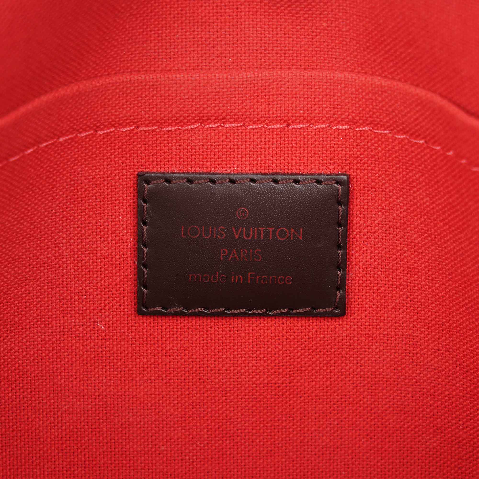 Favorite MM Crossbody Bag - LOUIS VUITTON - Affordable Luxury image