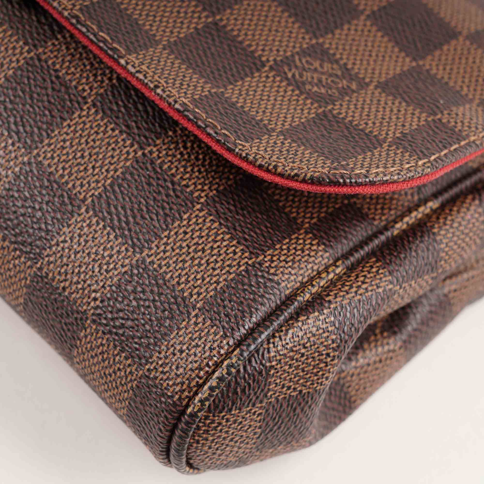 Favorite MM Crossbody Bag - LOUIS VUITTON - Affordable Luxury image