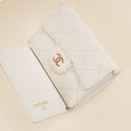 Flap Coin Wallet - CHANEL - Affordable Luxury thumbnail image