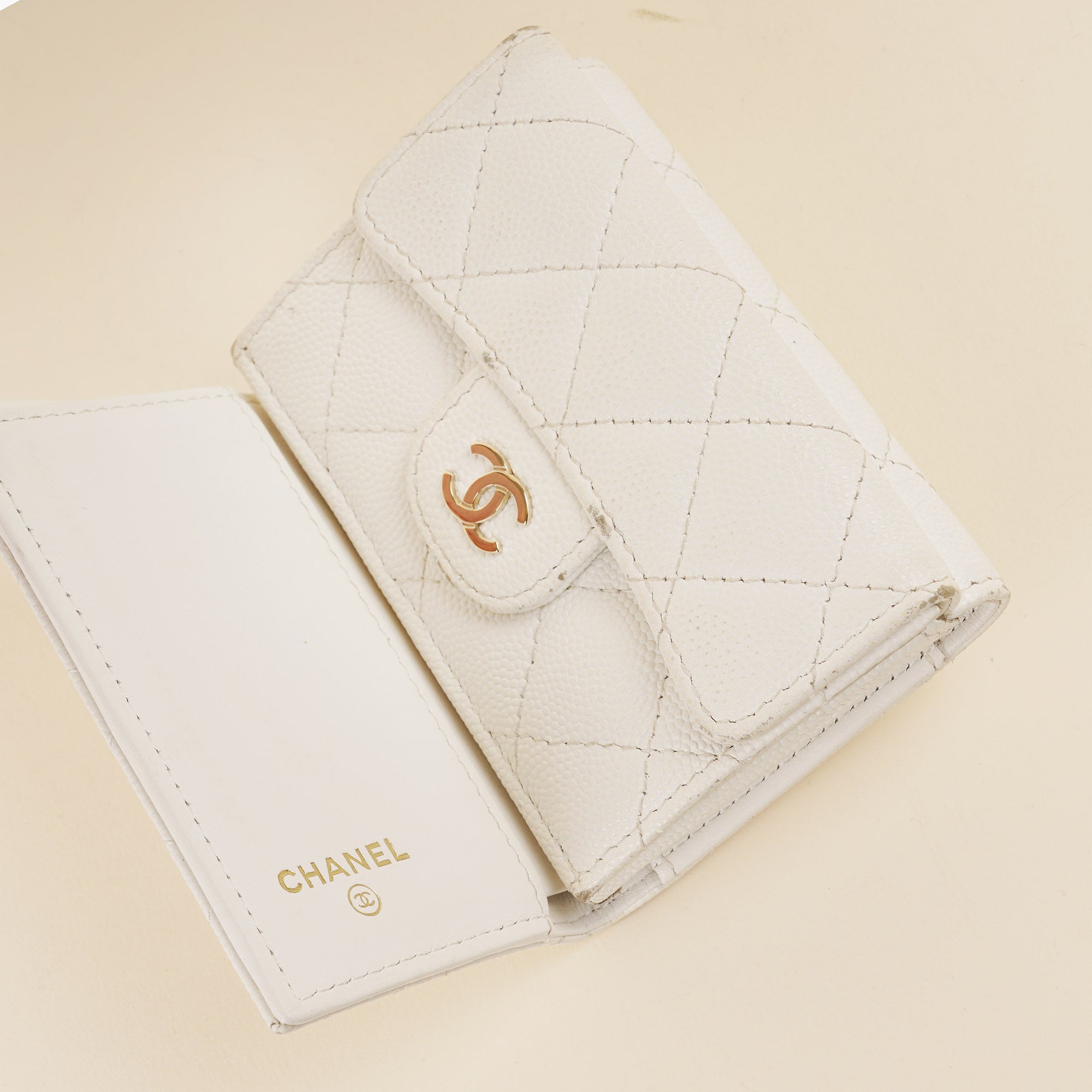 Flap Coin Wallet - CHANEL - Affordable Luxury image