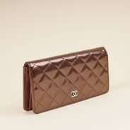 Fold Wallet - CHANEL - Affordable Luxury thumbnail image