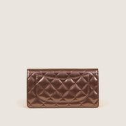 Fold Wallet - CHANEL - Affordable Luxury thumbnail image