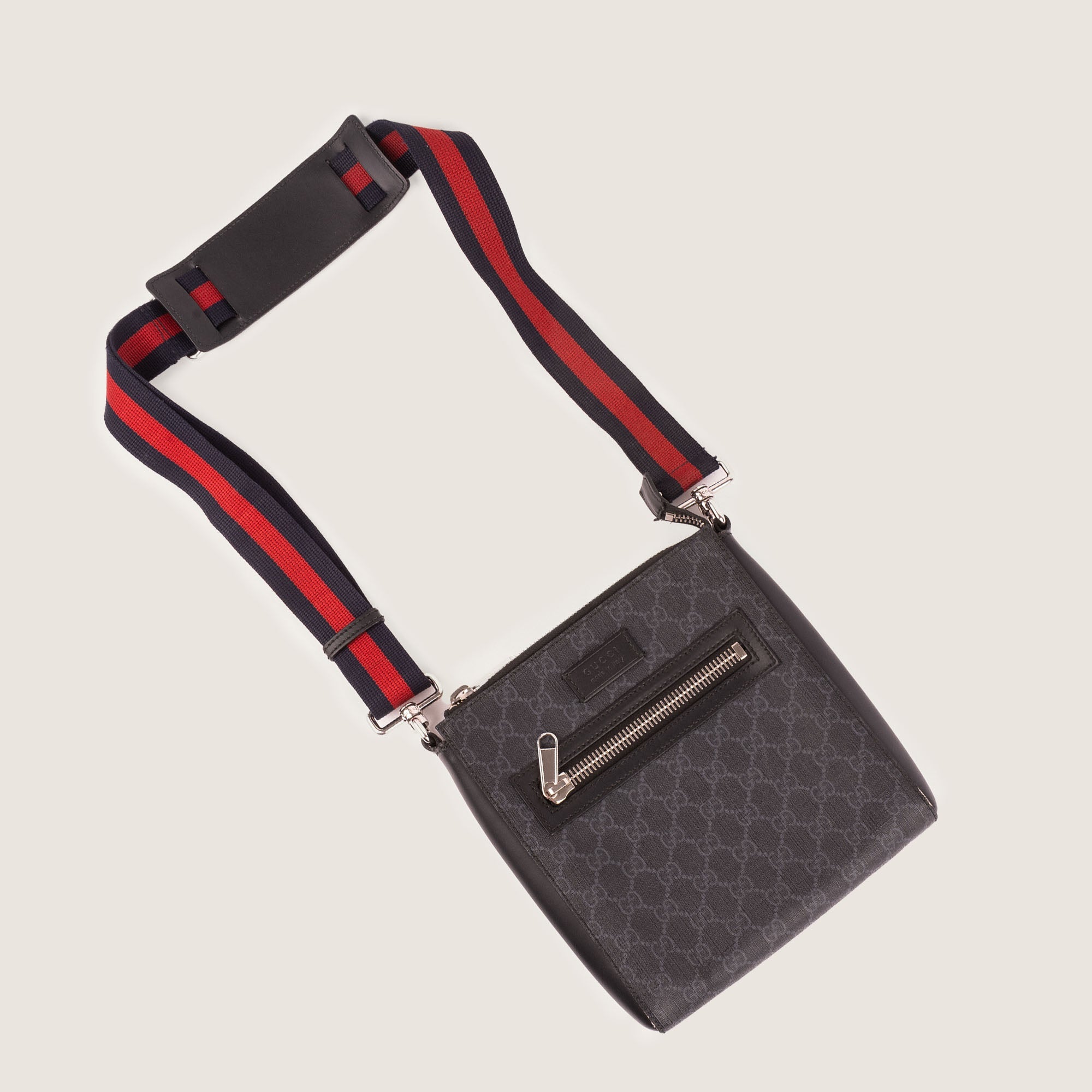 GG Black Messenger - GUCCI - Affordable Luxury