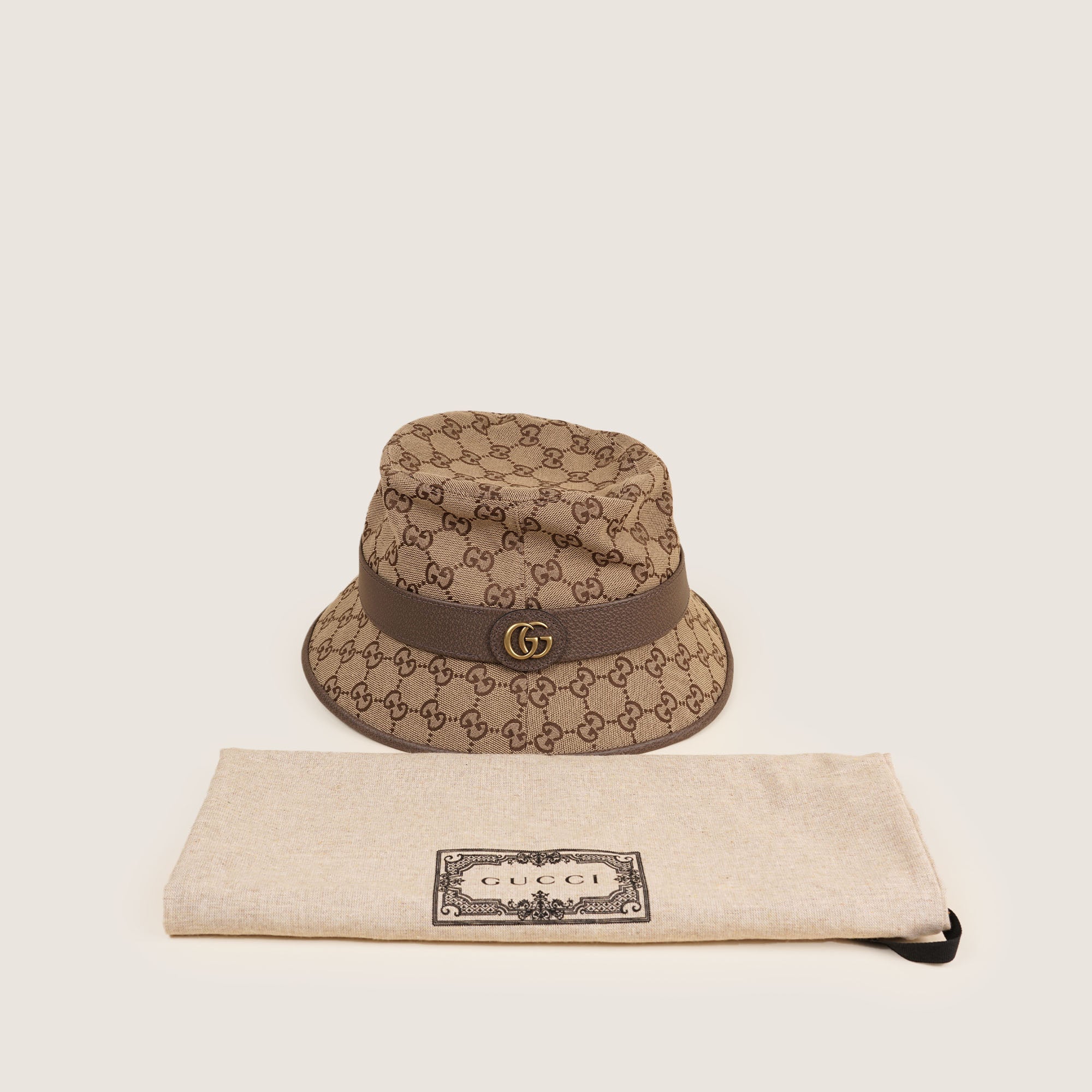 【Gucci】 GGパターン バケットハット XL 大人気 店舗希少GUCCI GGパターン バケットハット】ベージュ