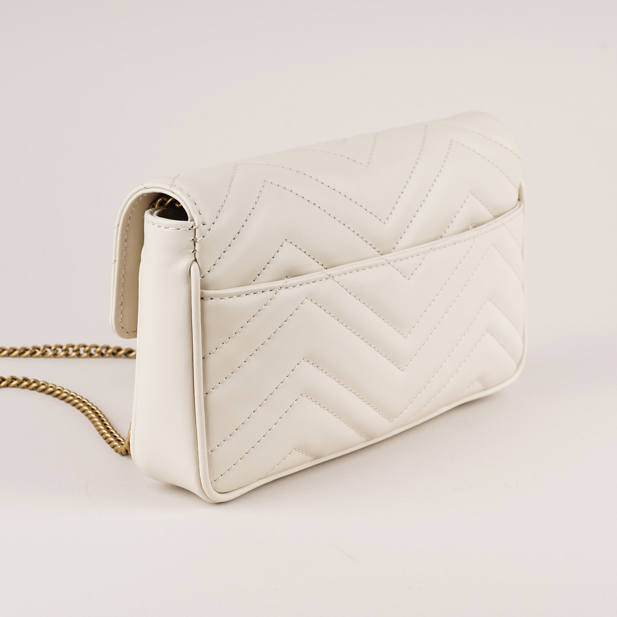 GG Marmont Small Shoulder Bag w Card Case - GUCCI - Affordable Luxury image