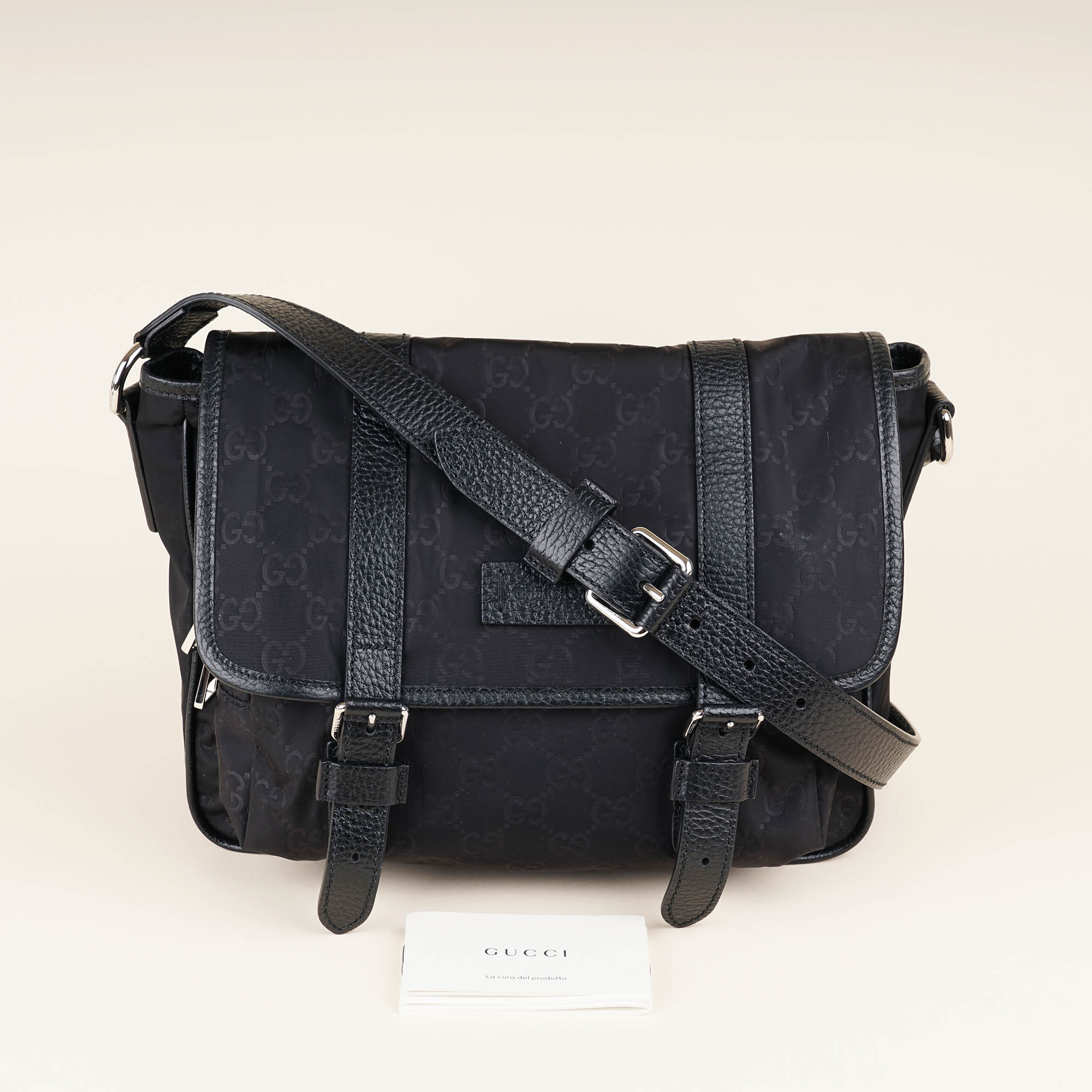 GG Messenger Bag - GUCCI - Affordable Luxury image