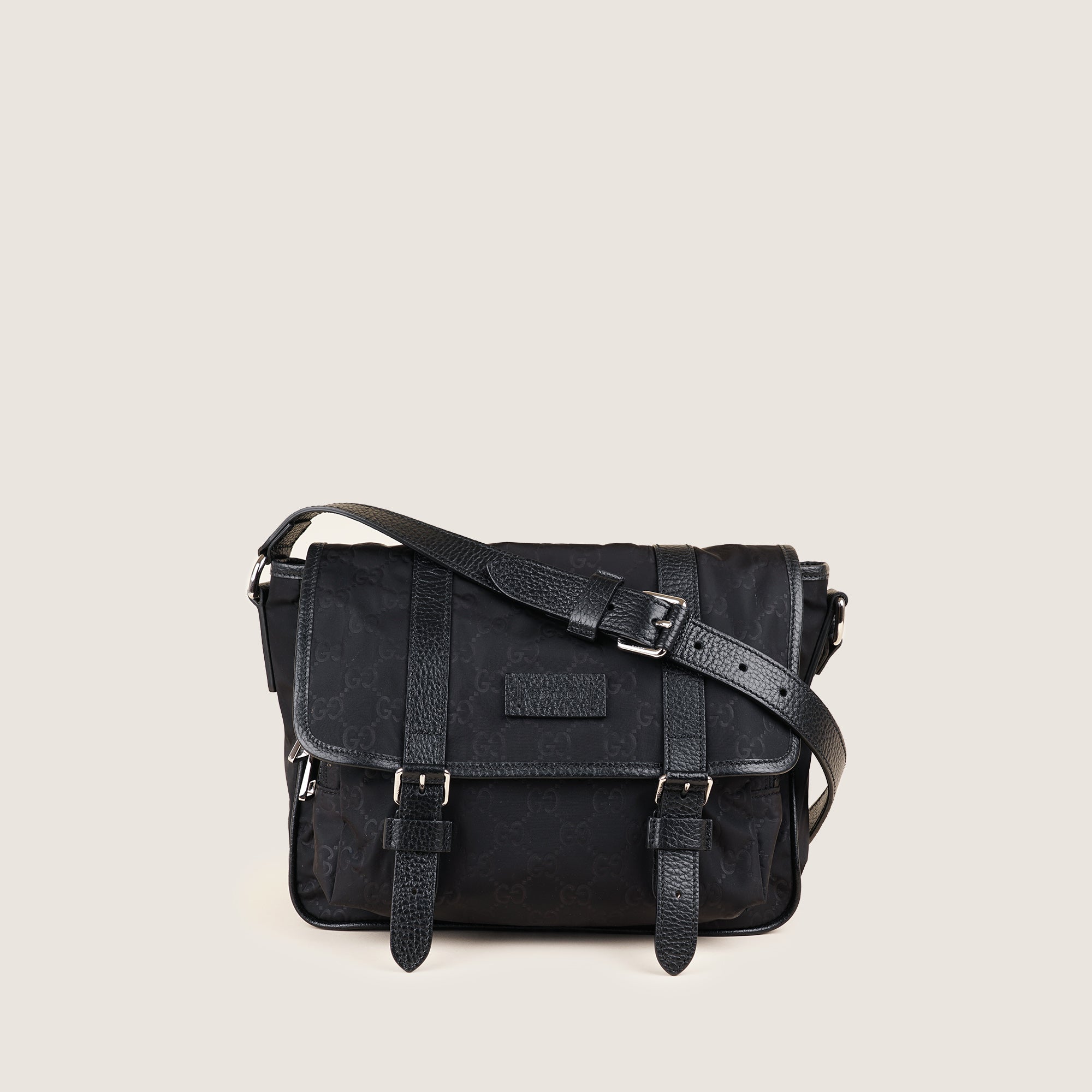 GG Messenger Bag - GUCCI - Affordable Luxury image