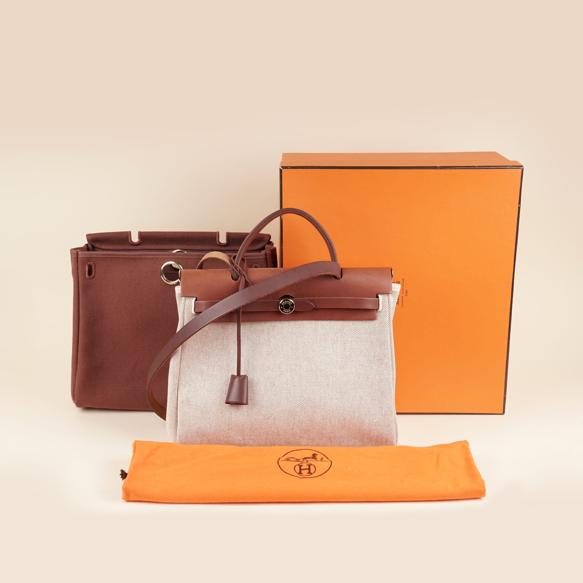 Herbag PM 2 in 1 - HERMÈS - Affordable Luxury image