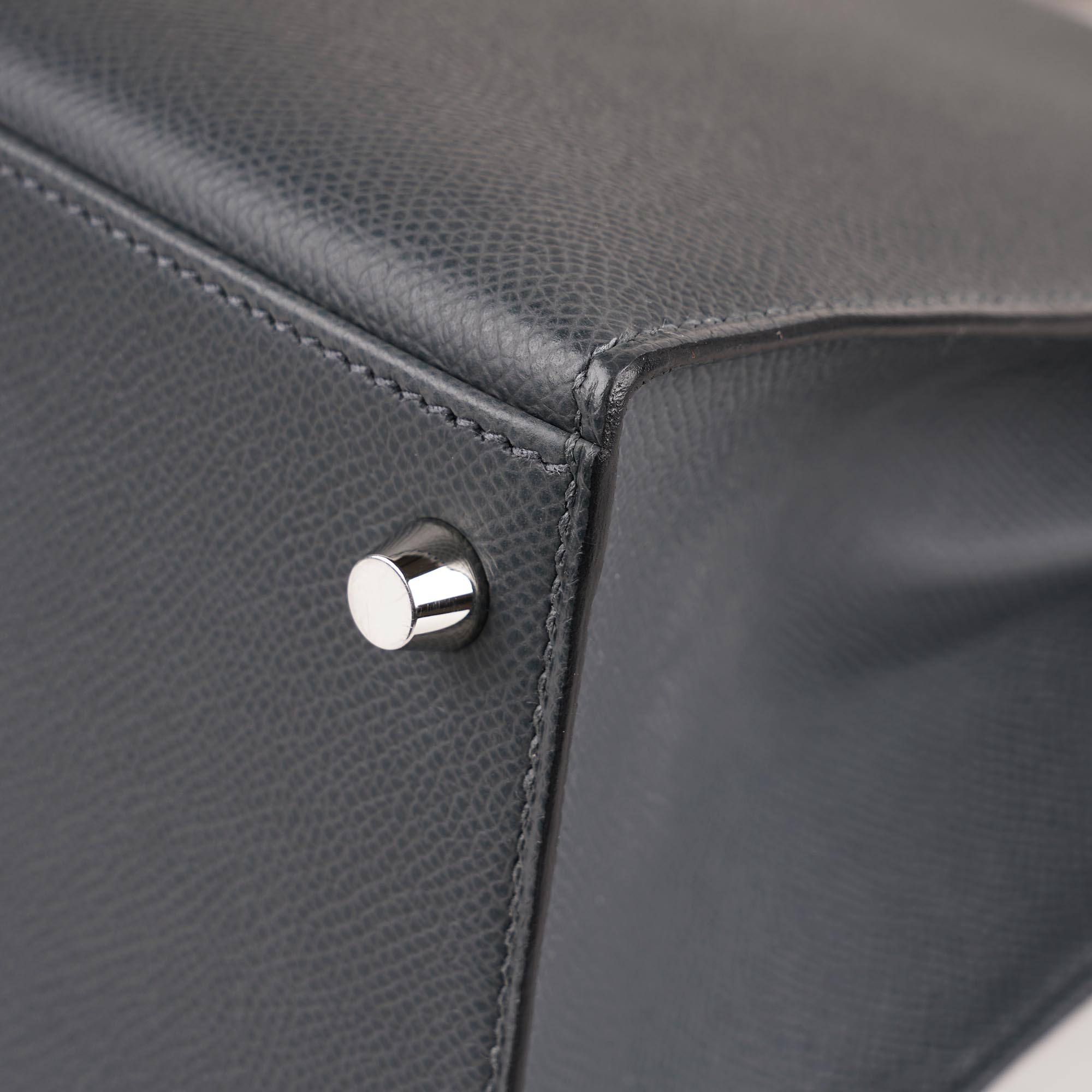 Hermès Kelly 28 Sellier Handbag 2024 - HERMÈS - Affordable Luxury image