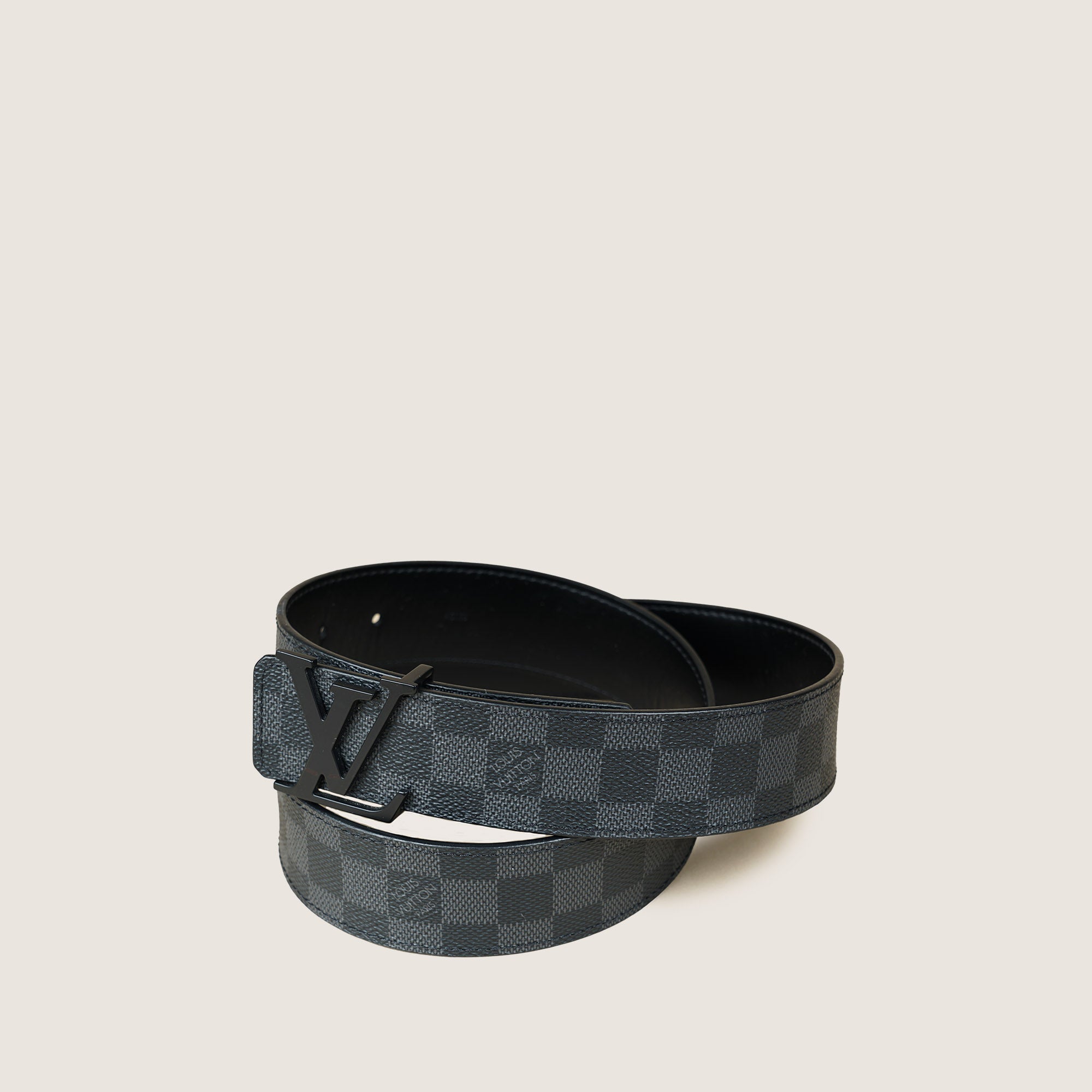 Initiales Belt 90 - LOUIS VUITTON - Affordable Luxury