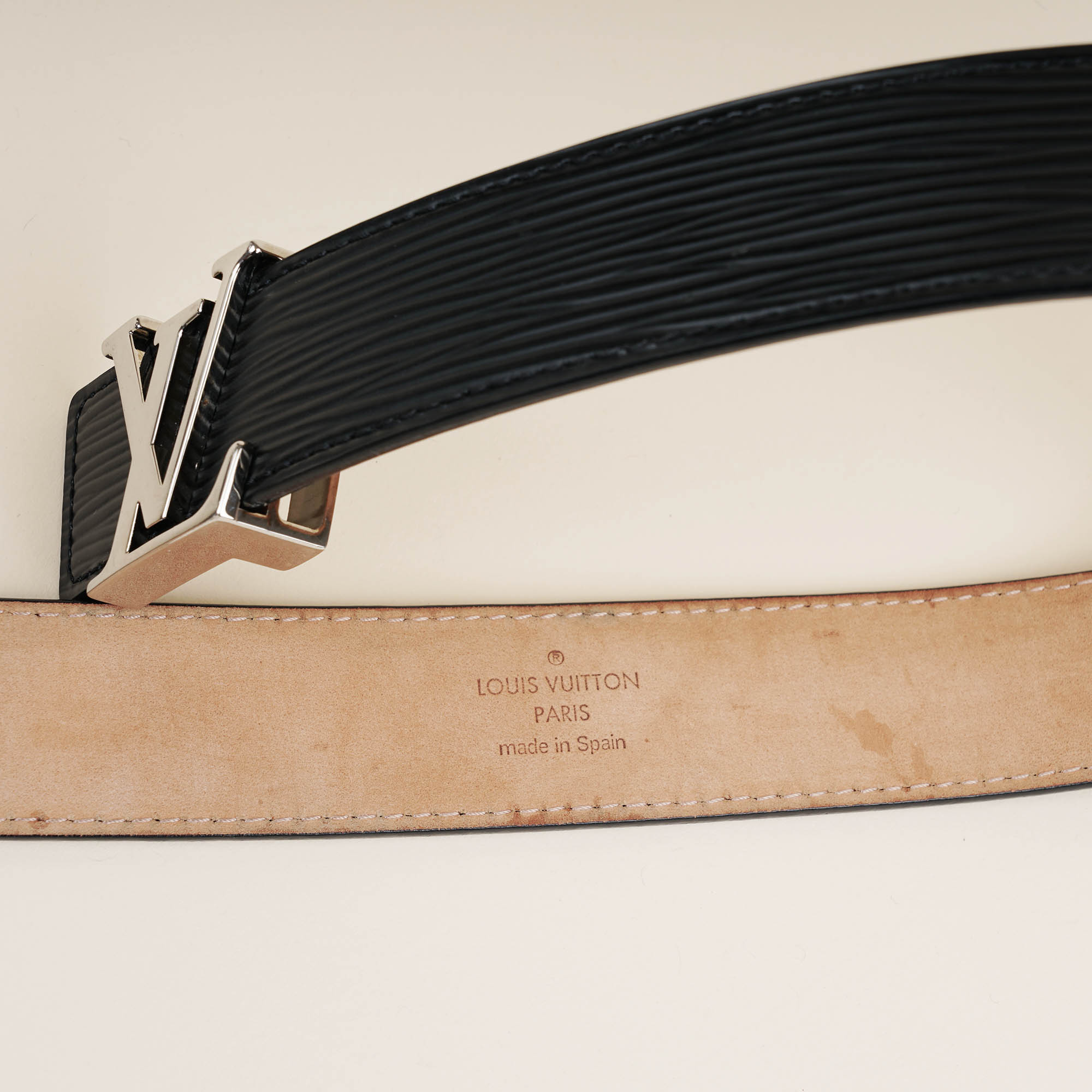 Initiales Epi Belt 80 - LOUIS VUITTON - Affordable Luxury image