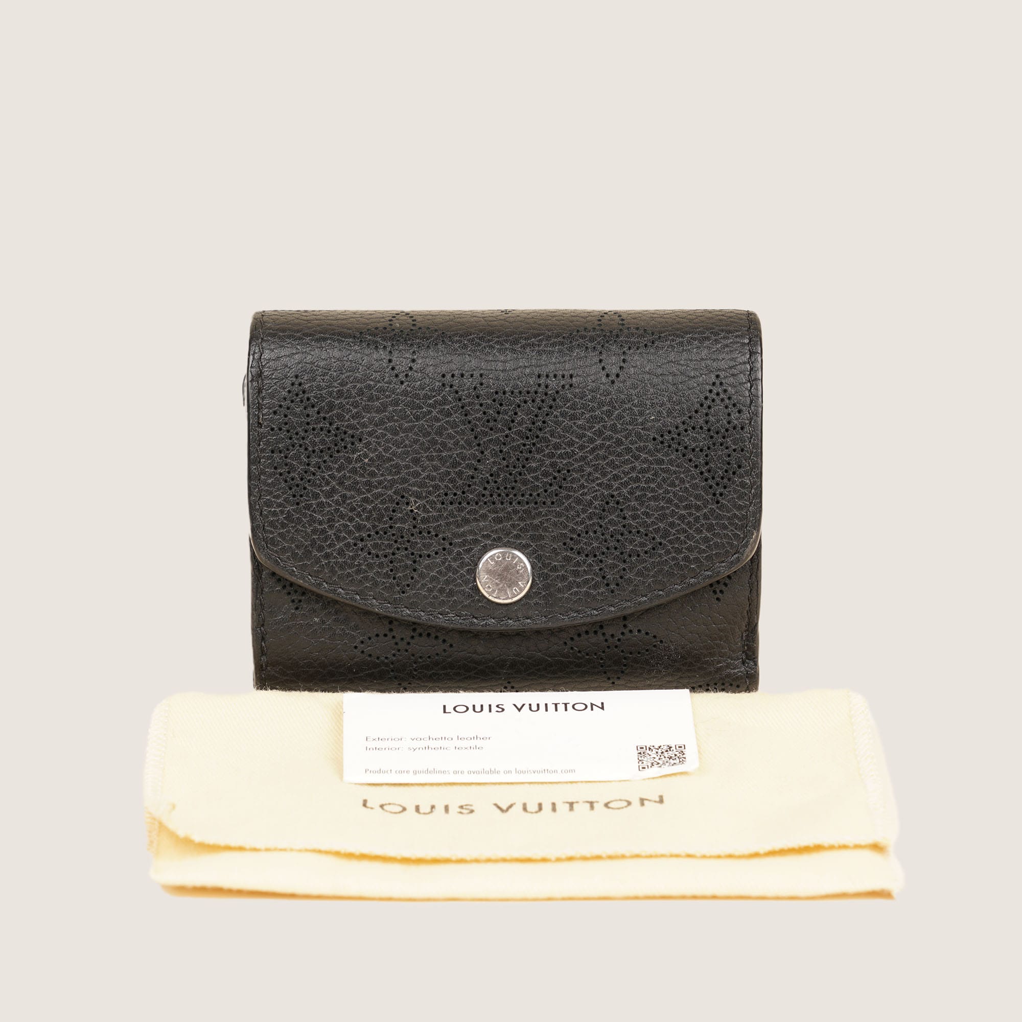 Iris XS Wallet - LOUIS VUITTON - Affordable Luxury image