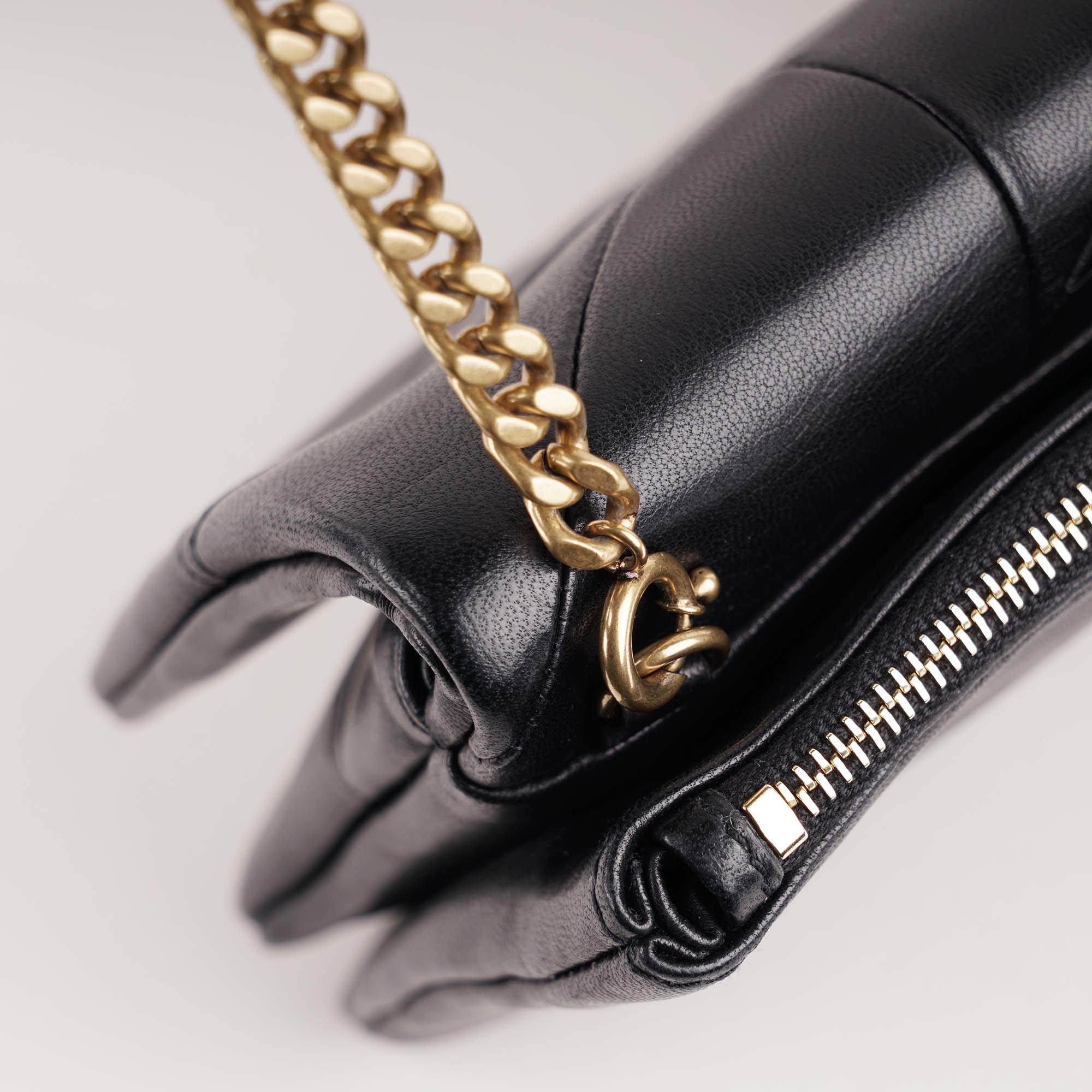 Jamie Wallet on Chain - SAINT LAURENT - Affordable Luxury image