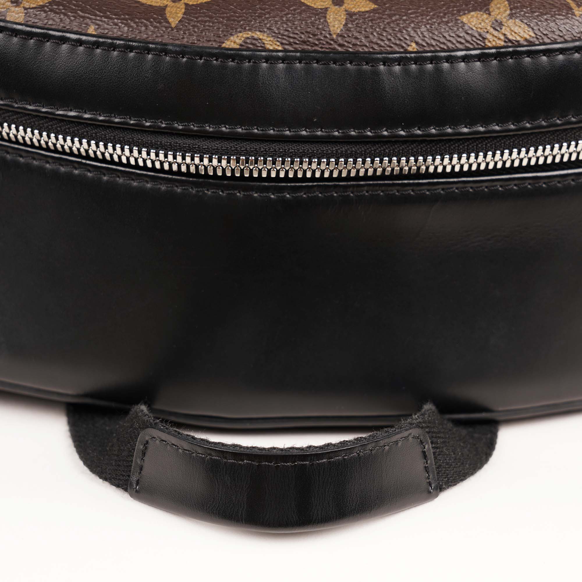Josh Backpack - LOUIS VUITTON - Affordable Luxury image