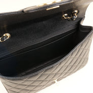 Jumbo Single Flap Shoulder Bag - CHANEL - Affordable Luxury thumbnail image