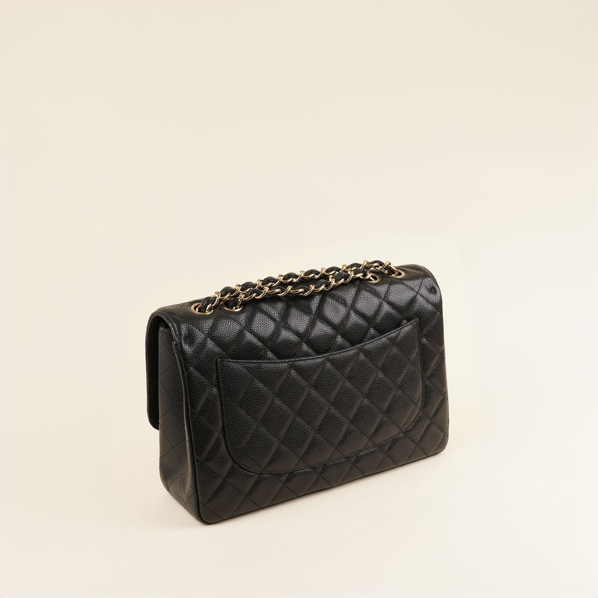 Jumbo Single Flap Shoulder Bag - CHANEL - Affordable Luxury image