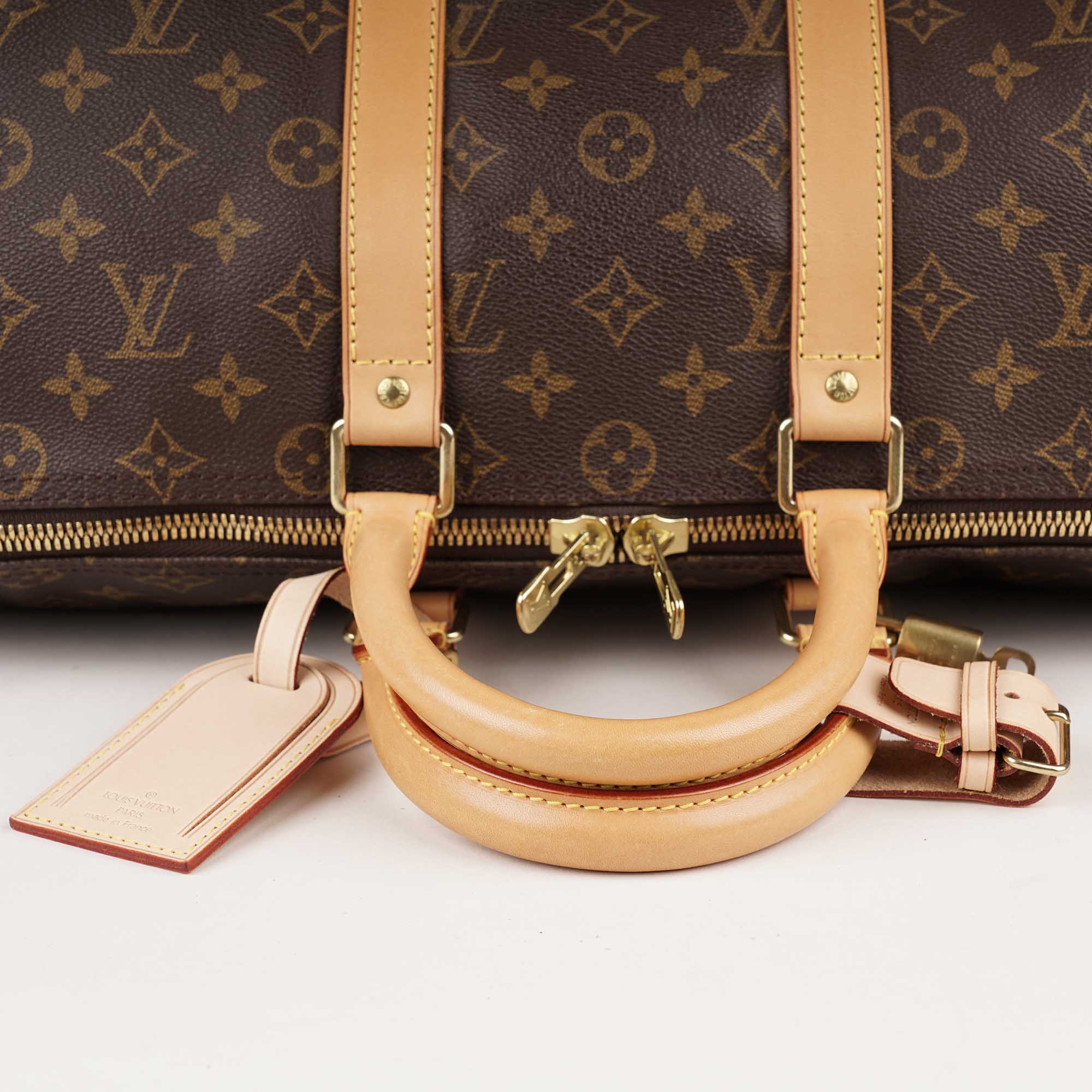 Keepall 45 Bandoulière Bag - LOUIS VUITTON - Affordable Luxury image
