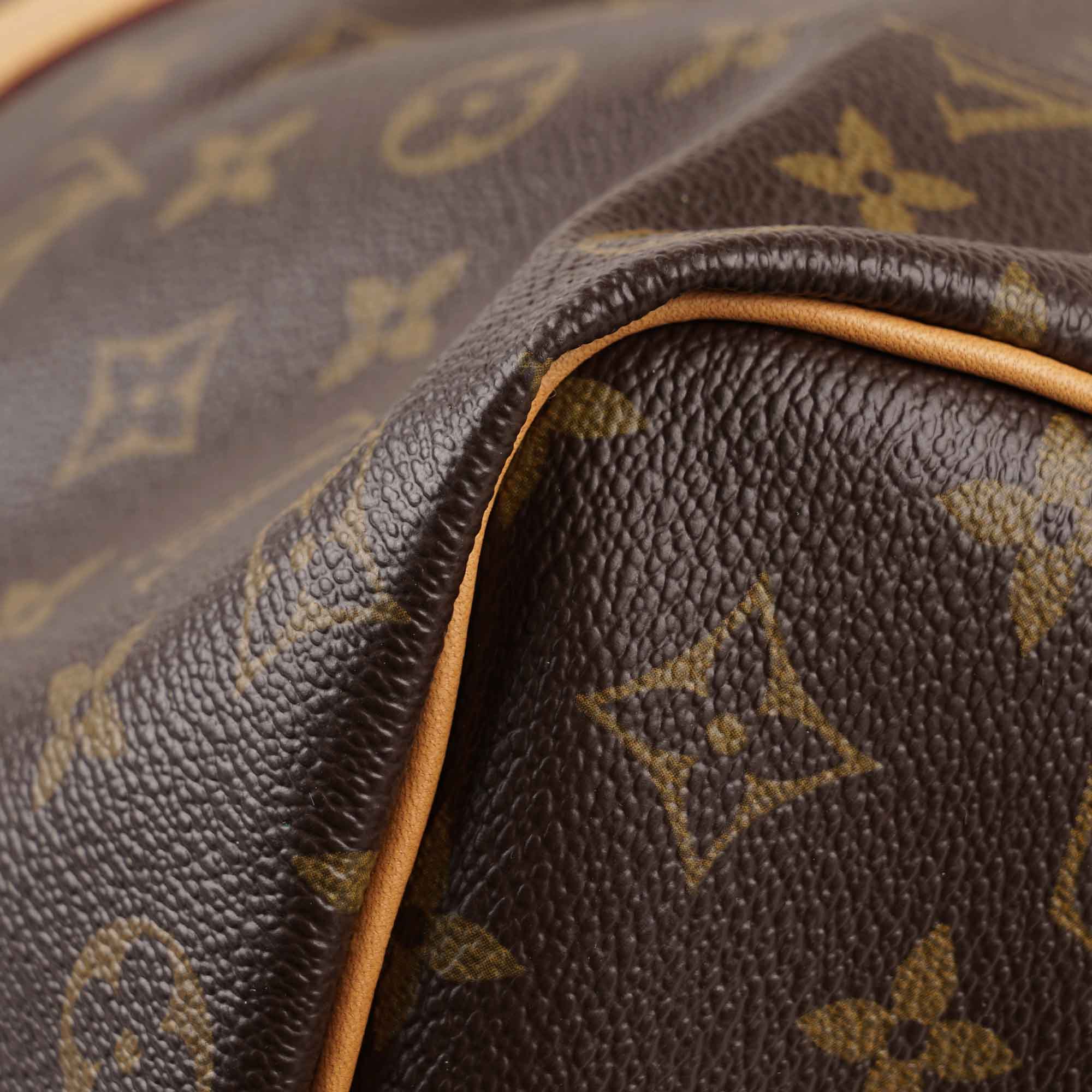 Keepall 50 Bandoulière - LOUIS VUITTON - Affordable Luxury image
