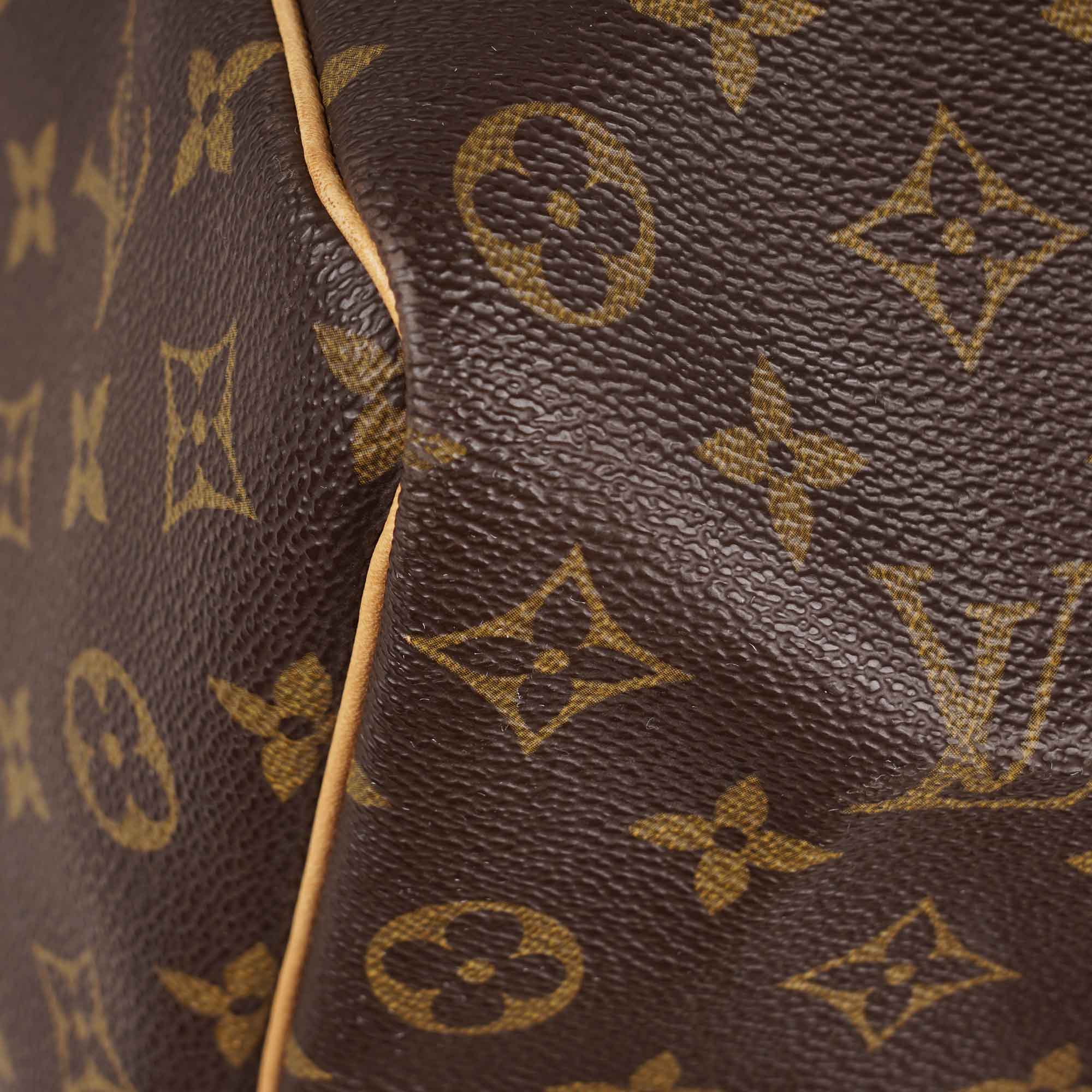 Keepall 50 Handbag - LOUIS VUITTON - Affordable Luxury image