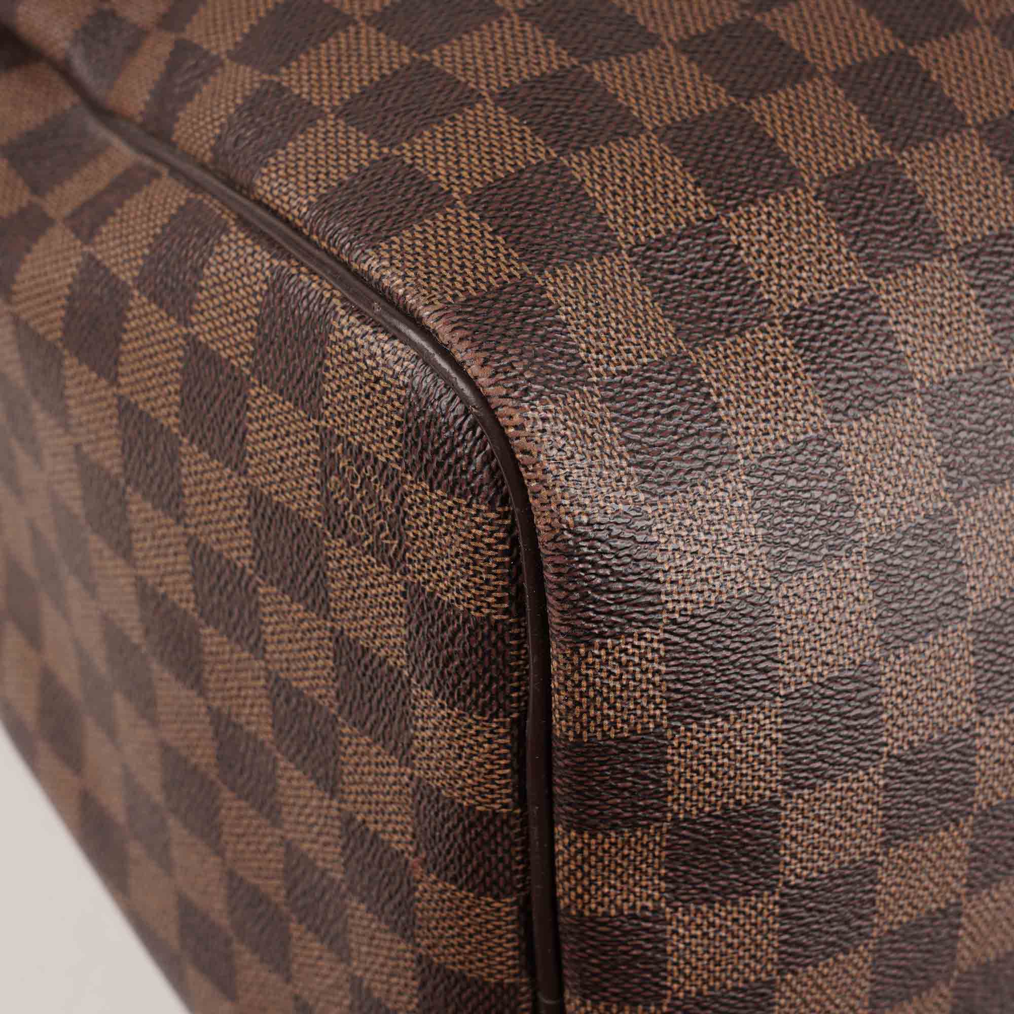 Keepall 55 - LOUIS VUITTON - Affordable Luxury image