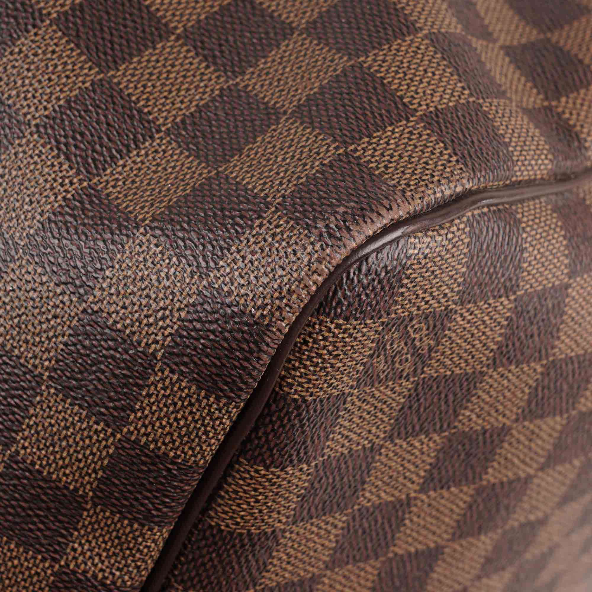 Keepall 55 - LOUIS VUITTON - Affordable Luxury image