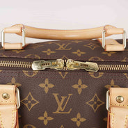 Keepall 55 Bandoulière - LOUIS VUITTON - Affordable Luxury thumbnail image