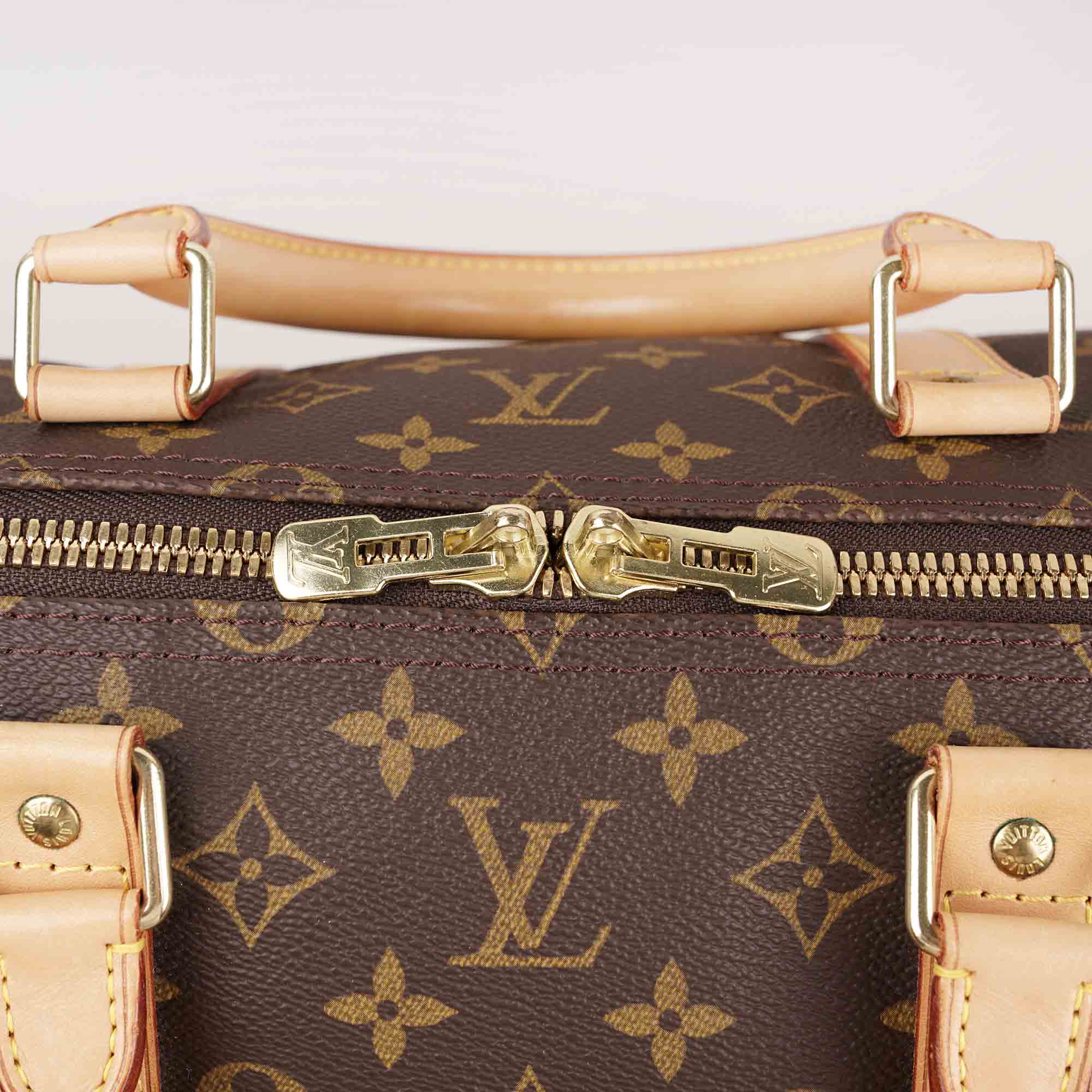 Keepall 55 Bandoulière - LOUIS VUITTON - Affordable Luxury image
