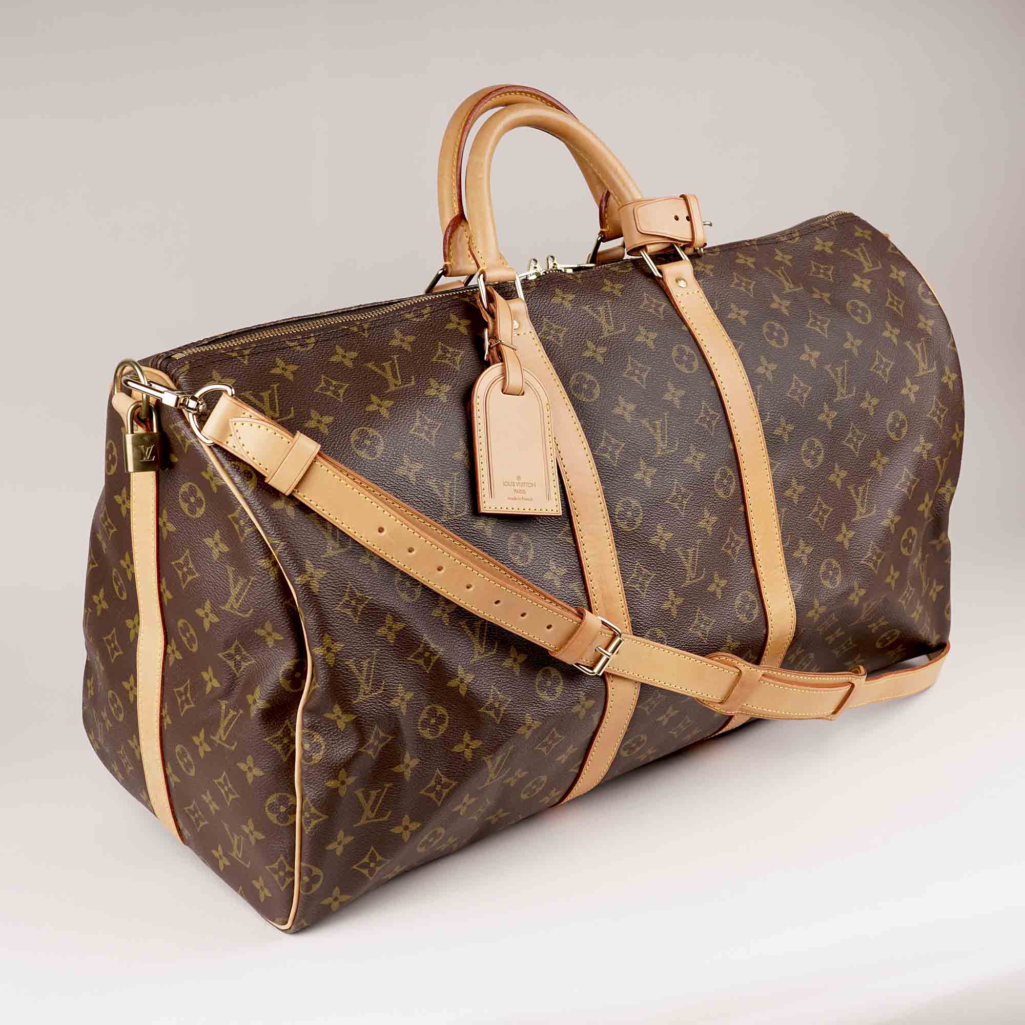Keepall 55 Bandoulière - LOUIS VUITTON - Affordable Luxury image