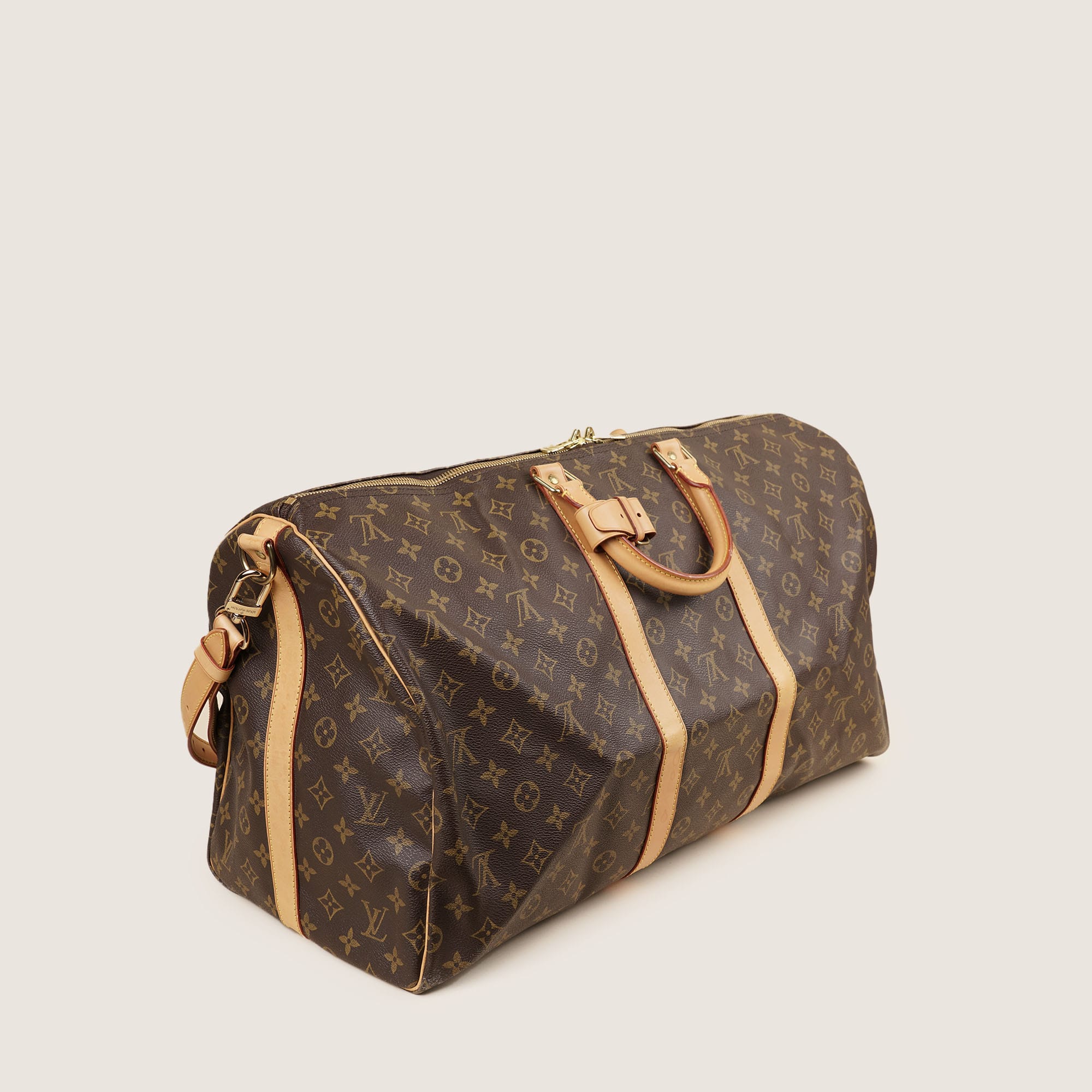 Keepall 55 Bandoulière Bag - LOUIS VUITTON - Affordable Luxury image