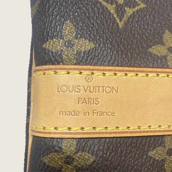 Keepall 55 Bandoulière Bag - LOUIS VUITTON - Affordable Luxury image