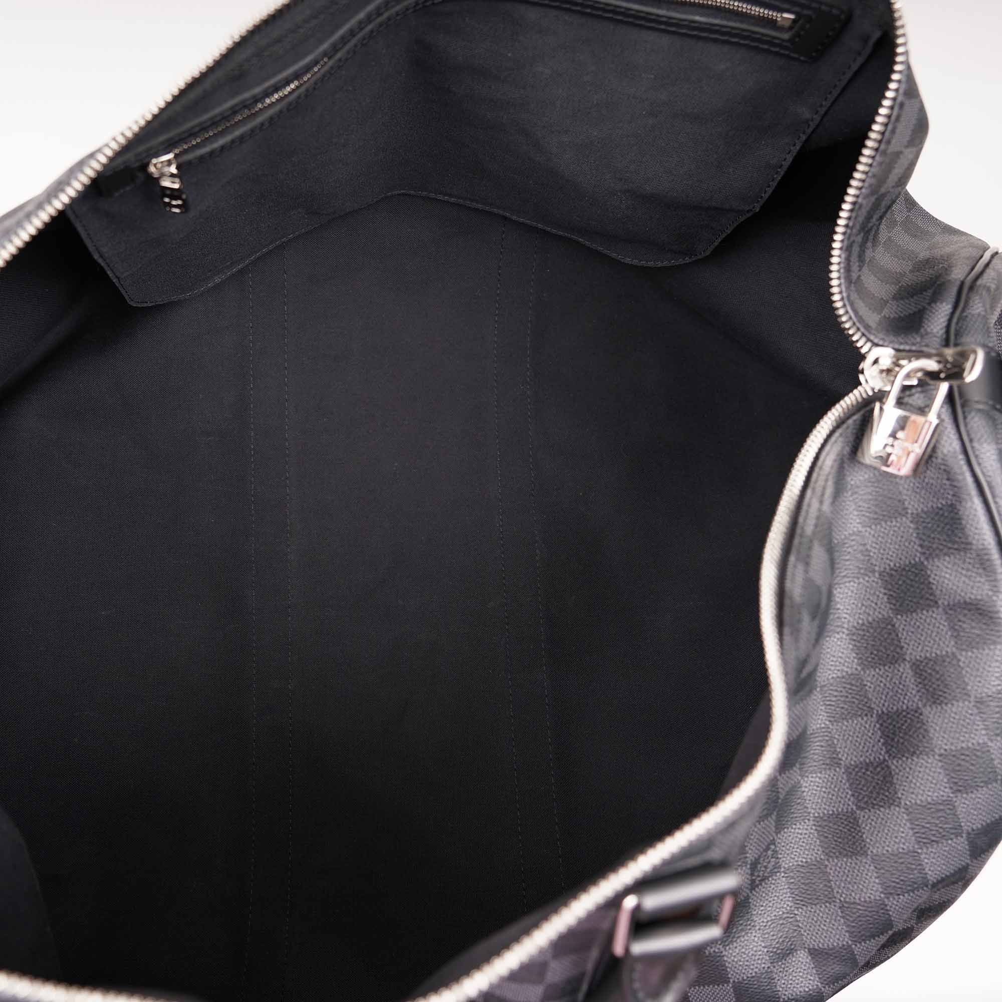 Keepall 55 Bandoulière Bag - LOUIS VUITTON - Affordable Luxury image