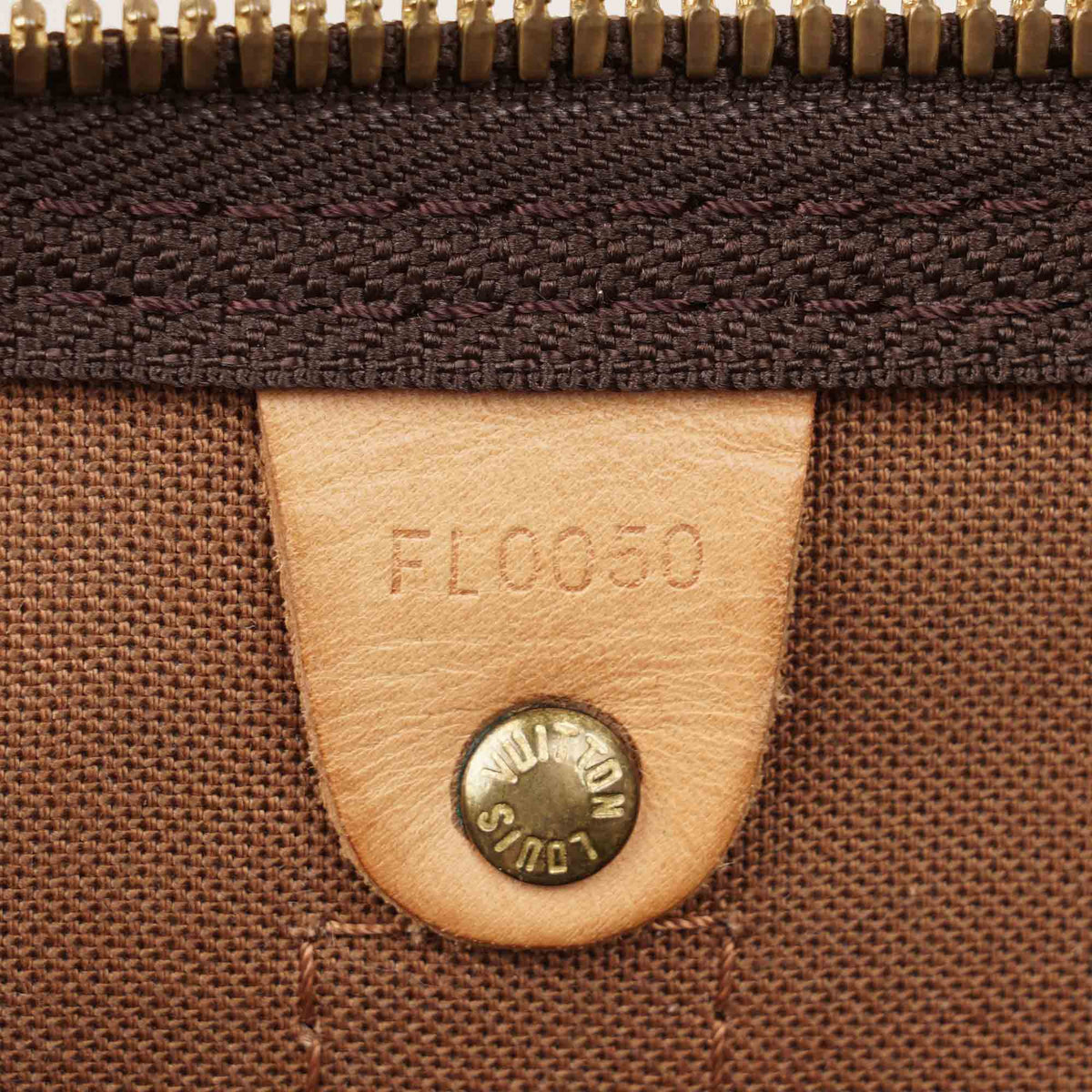 Keepall Bandoulière 50 - LOUIS VUITTON - Affordable Luxury image