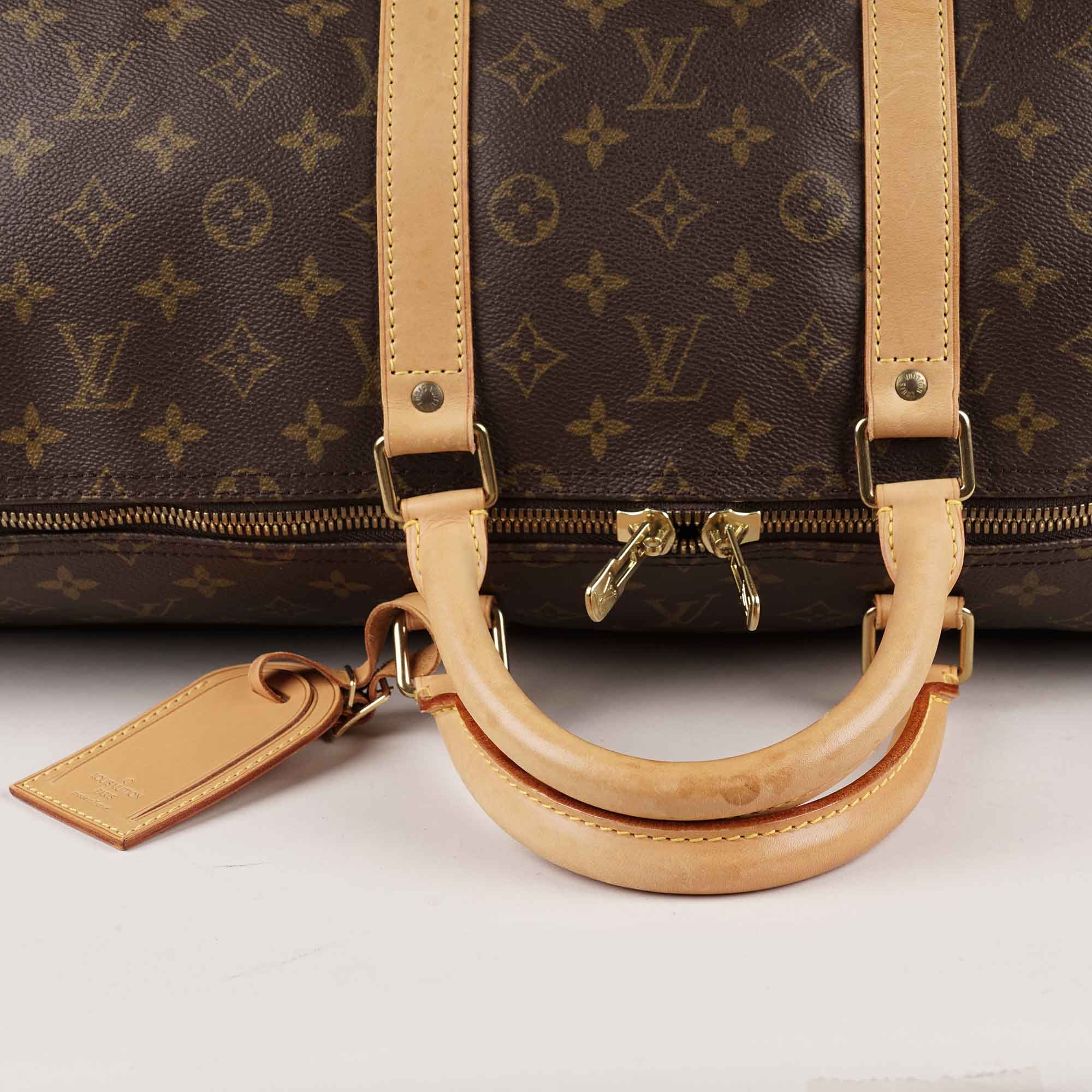 Keepall Bandoulière 55 Bag - LOUIS VUITTON - Affordable Luxury image