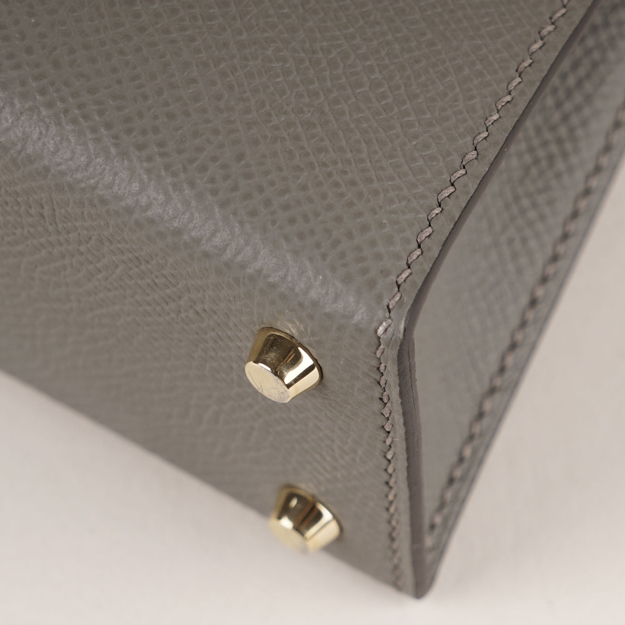 Kelly 20 Sellier Mini Top Handle - HERMÈS - Affordable Luxury image